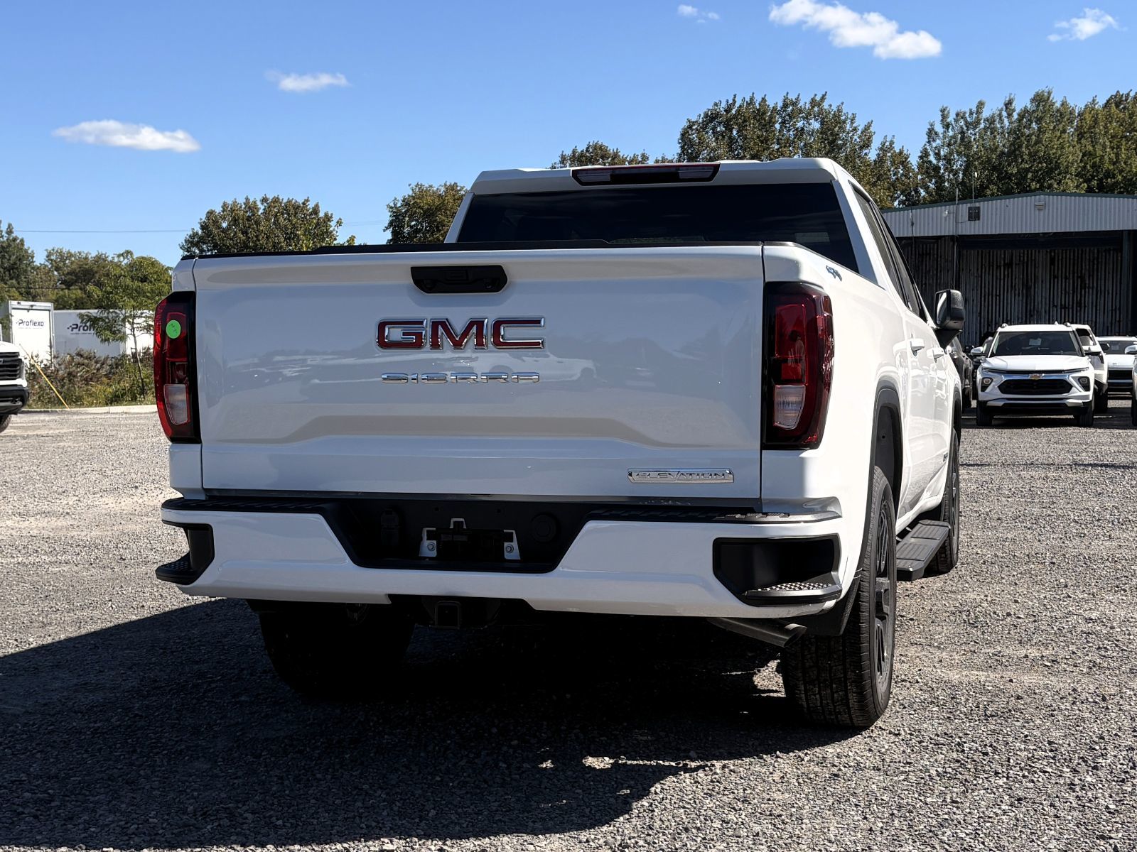 Photo 2026 GMC Sierra 1500 ELEVATION #4