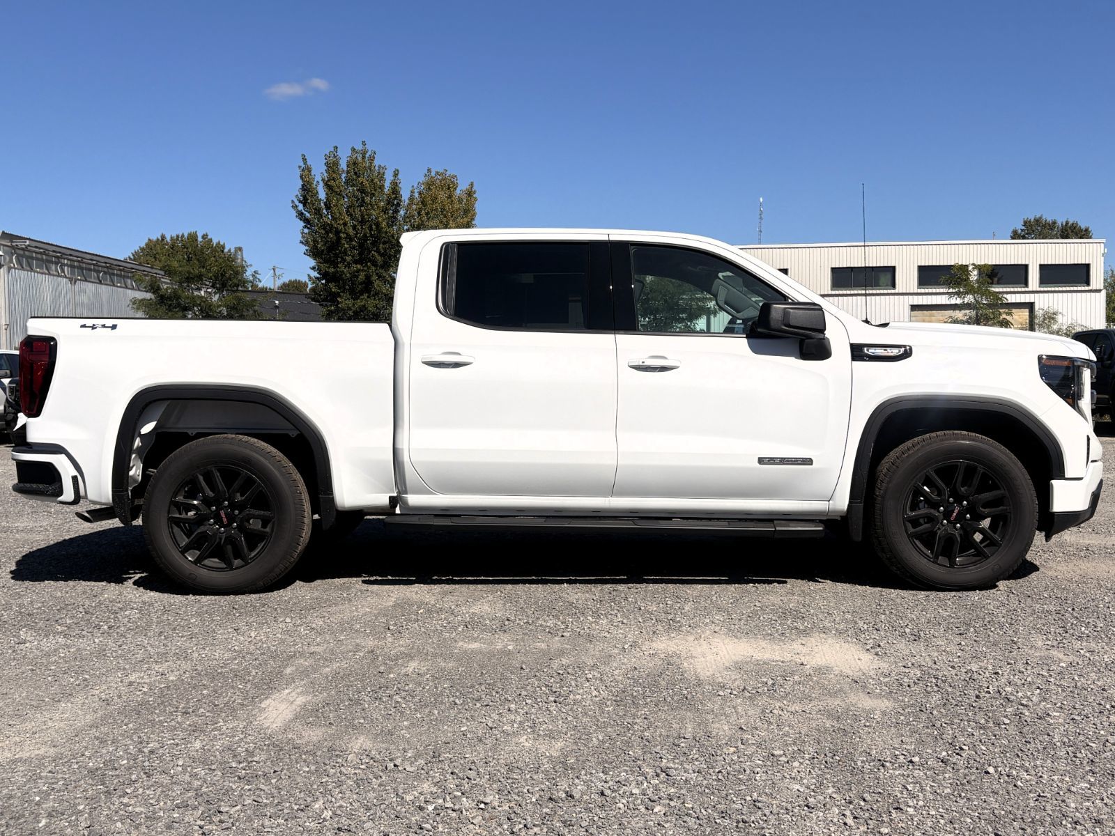 Photo 2026 GMC Sierra 1500 ELEVATION #3