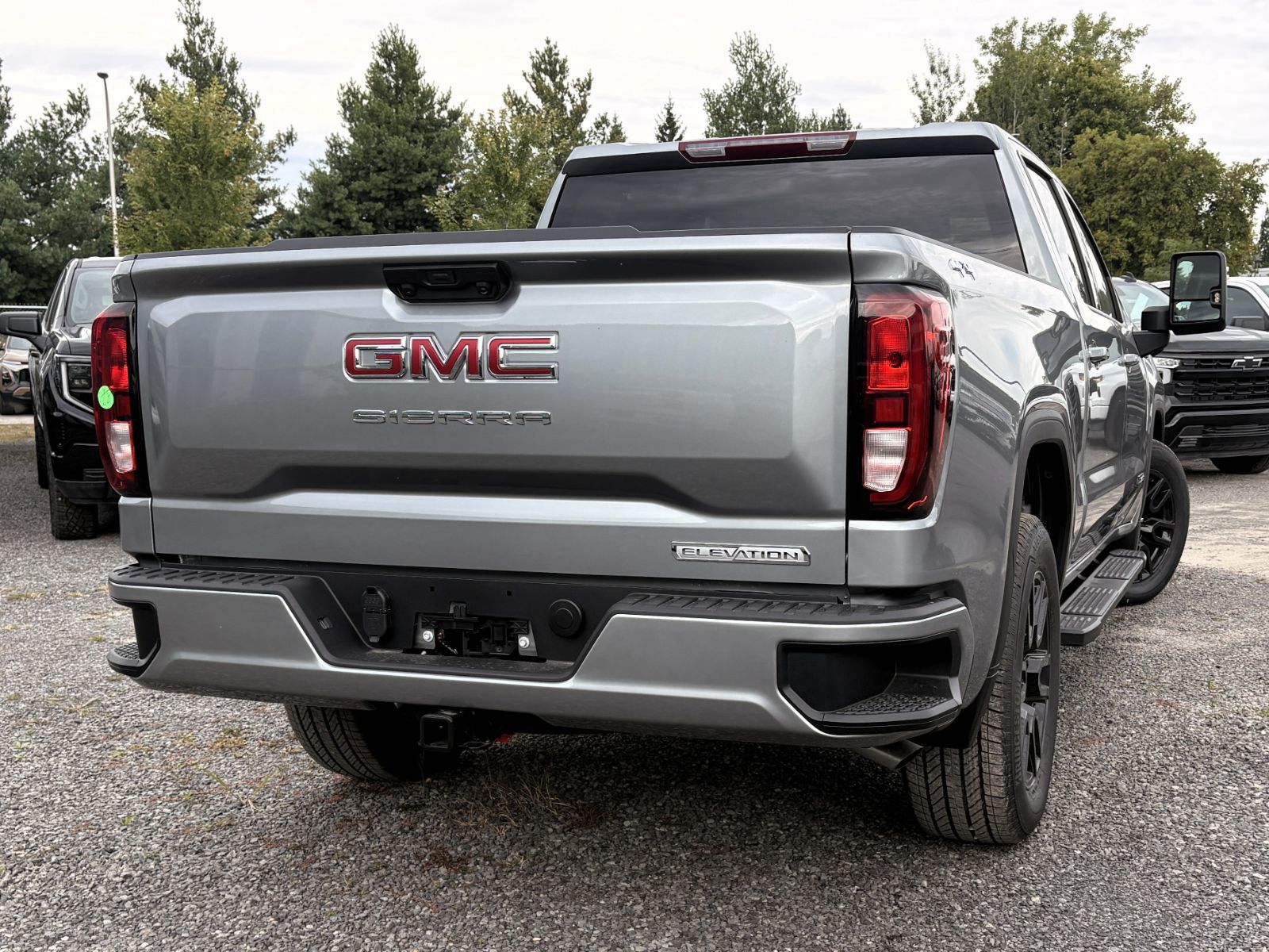 Photo GMC Sierra 1500 ELEVATION 2026 #4