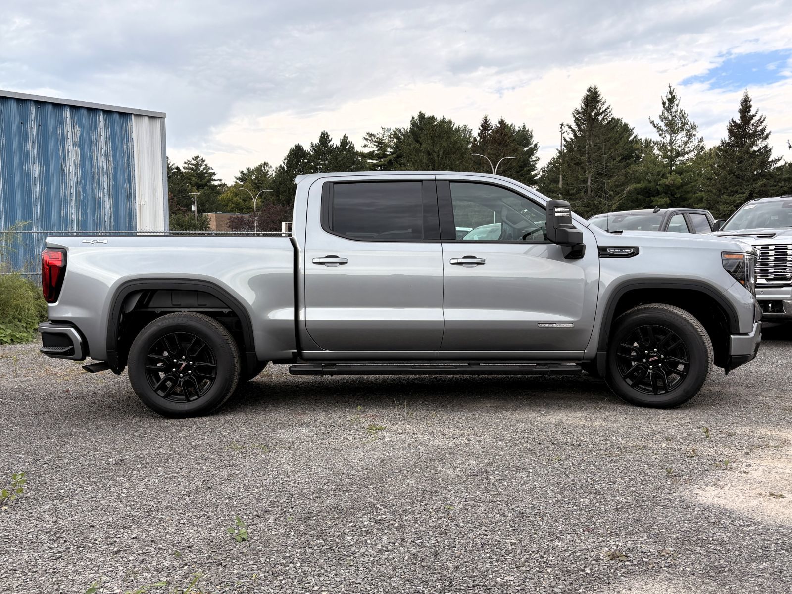 Photo GMC Sierra 1500 ELEVATION 2026 #3