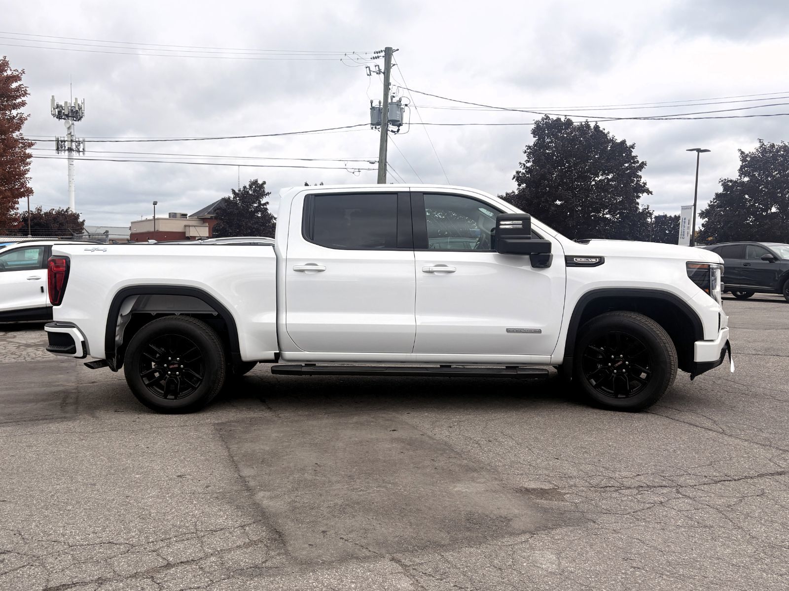 Photo 2026 GMC Sierra 1500 ELEVATION #3