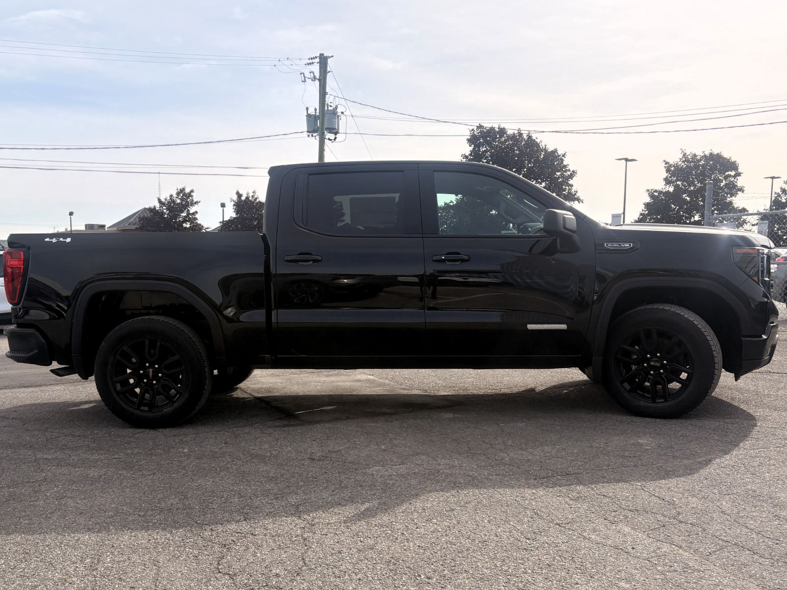 Photo GMC Sierra 1500 ELEVATION 2026 #3