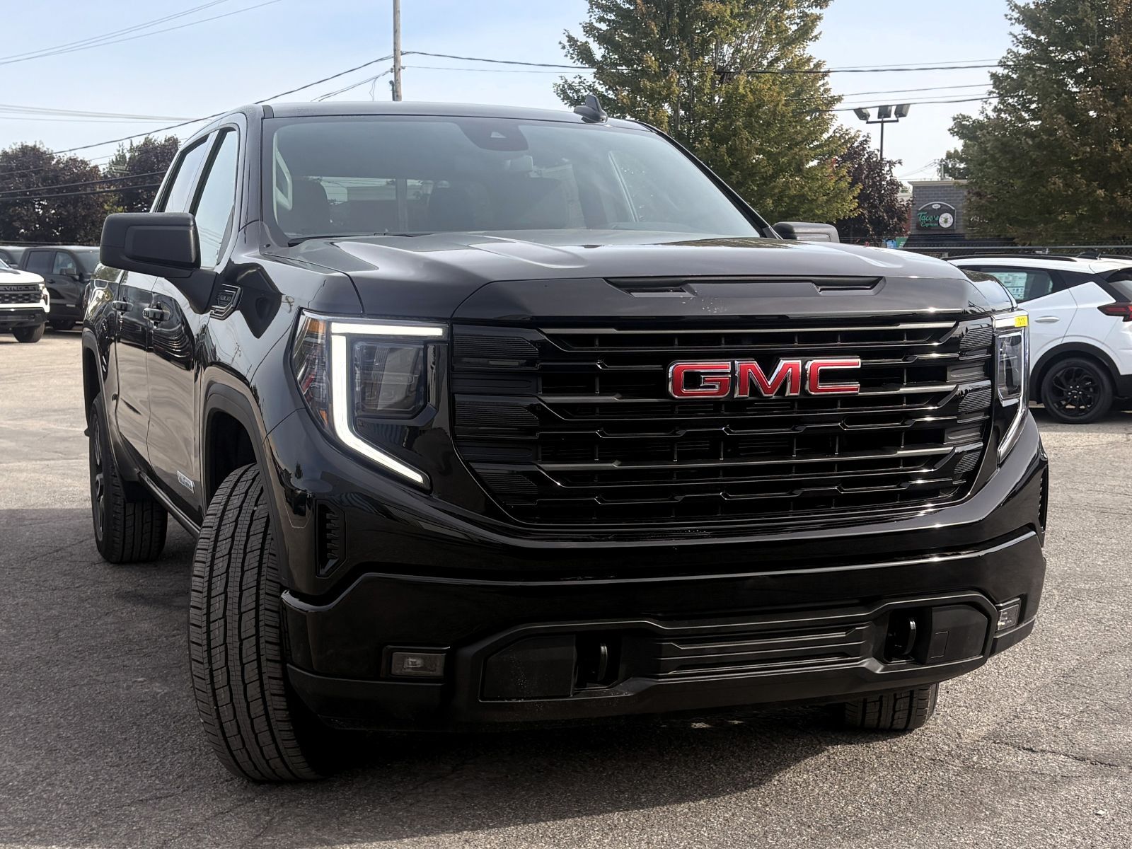 Photo GMC Sierra 1500 ELEVATION 2026 #2
