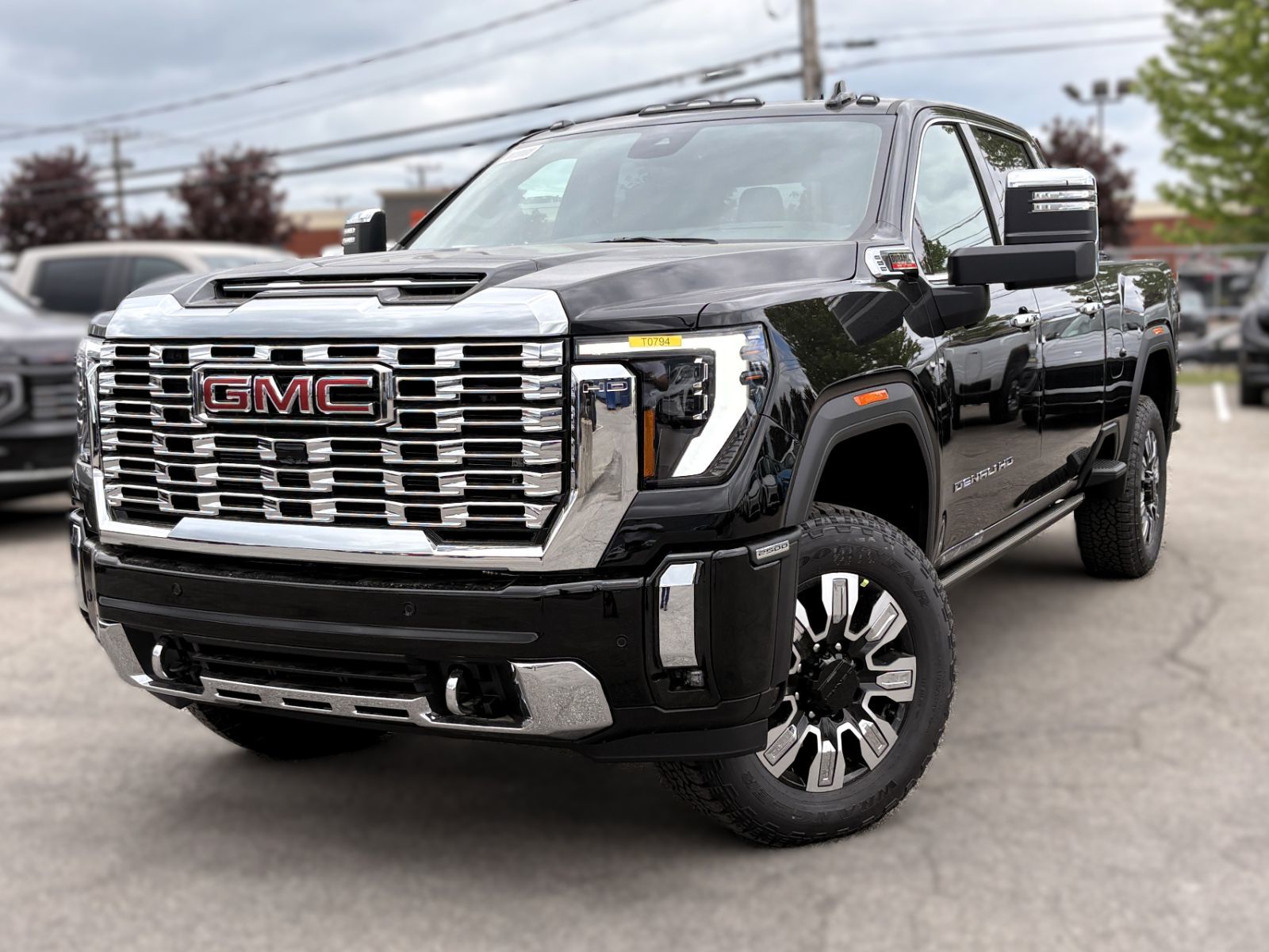 2026 GMC Sierra 2500HD DENALI