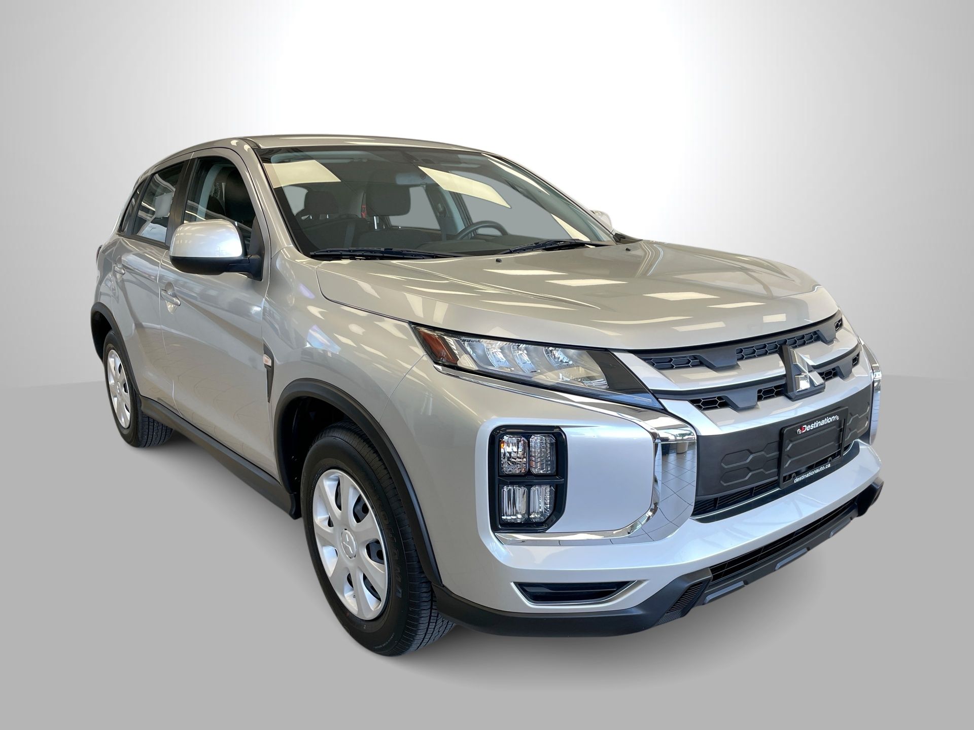 2024 Mitsubishi RVR ES | Local | Low Mileage!