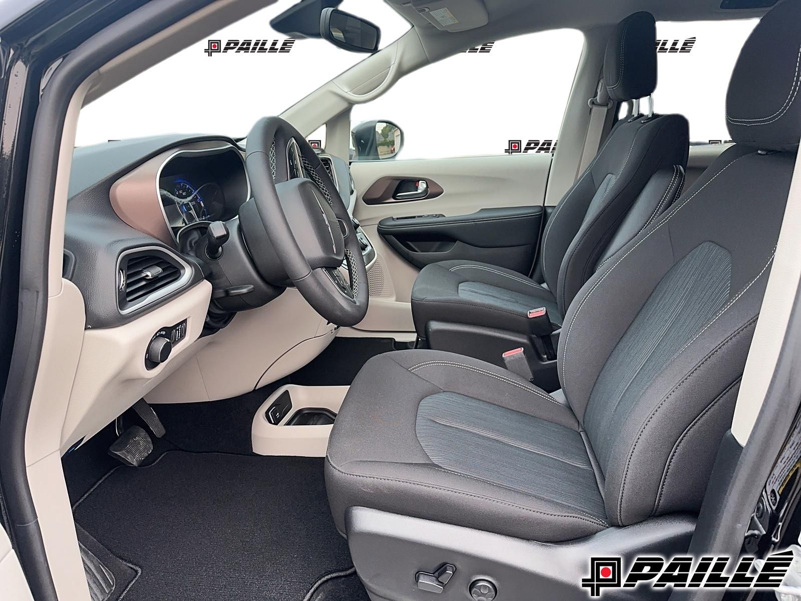 2024 Chrysler Grand Caravan in Sorel-Tracy, Quebec