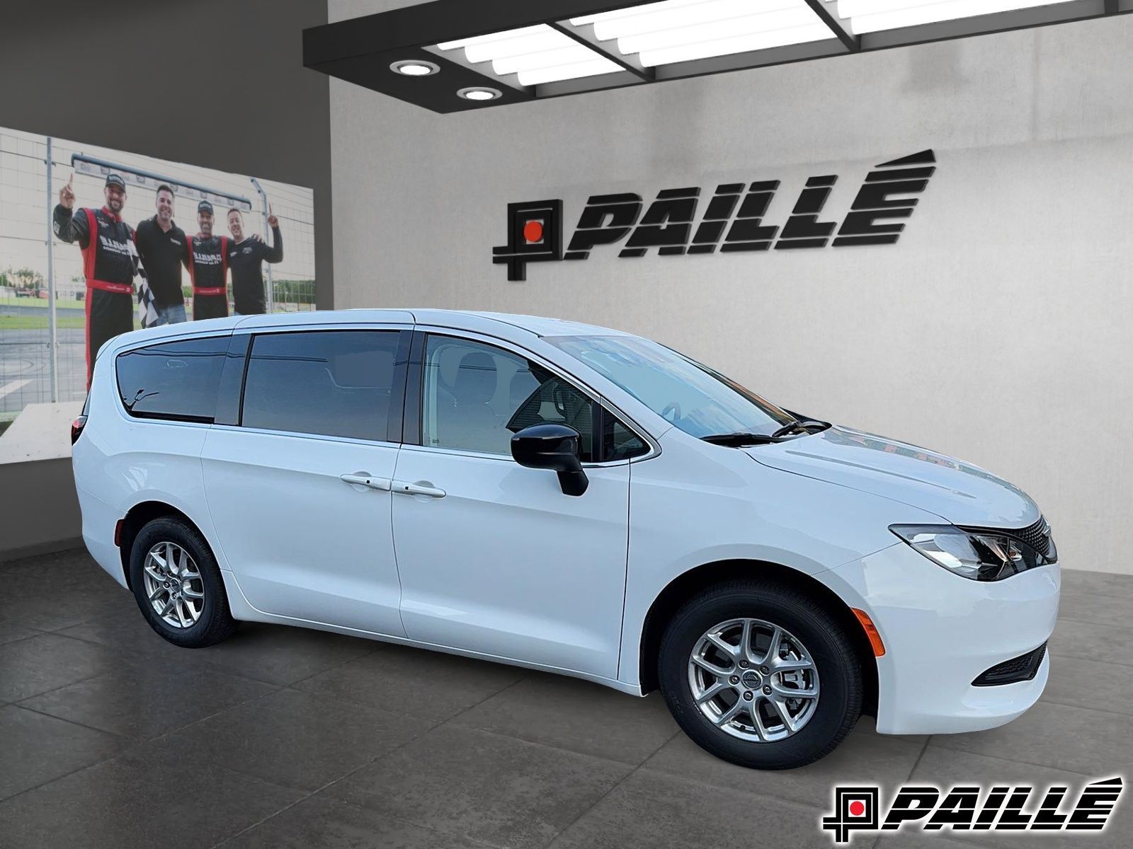 2024 Chrysler Grand Caravan in Nicolet, Quebec