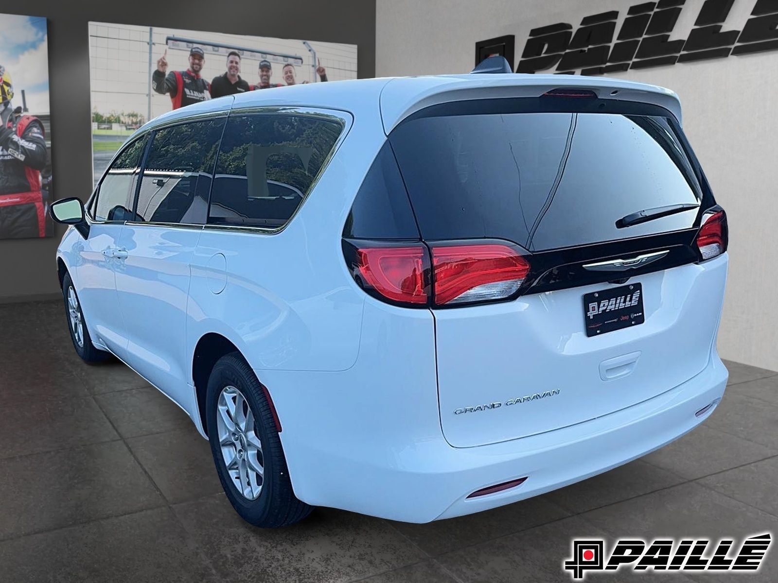 Chrysler Grand Caravan  2024 à Nicolet, Québec