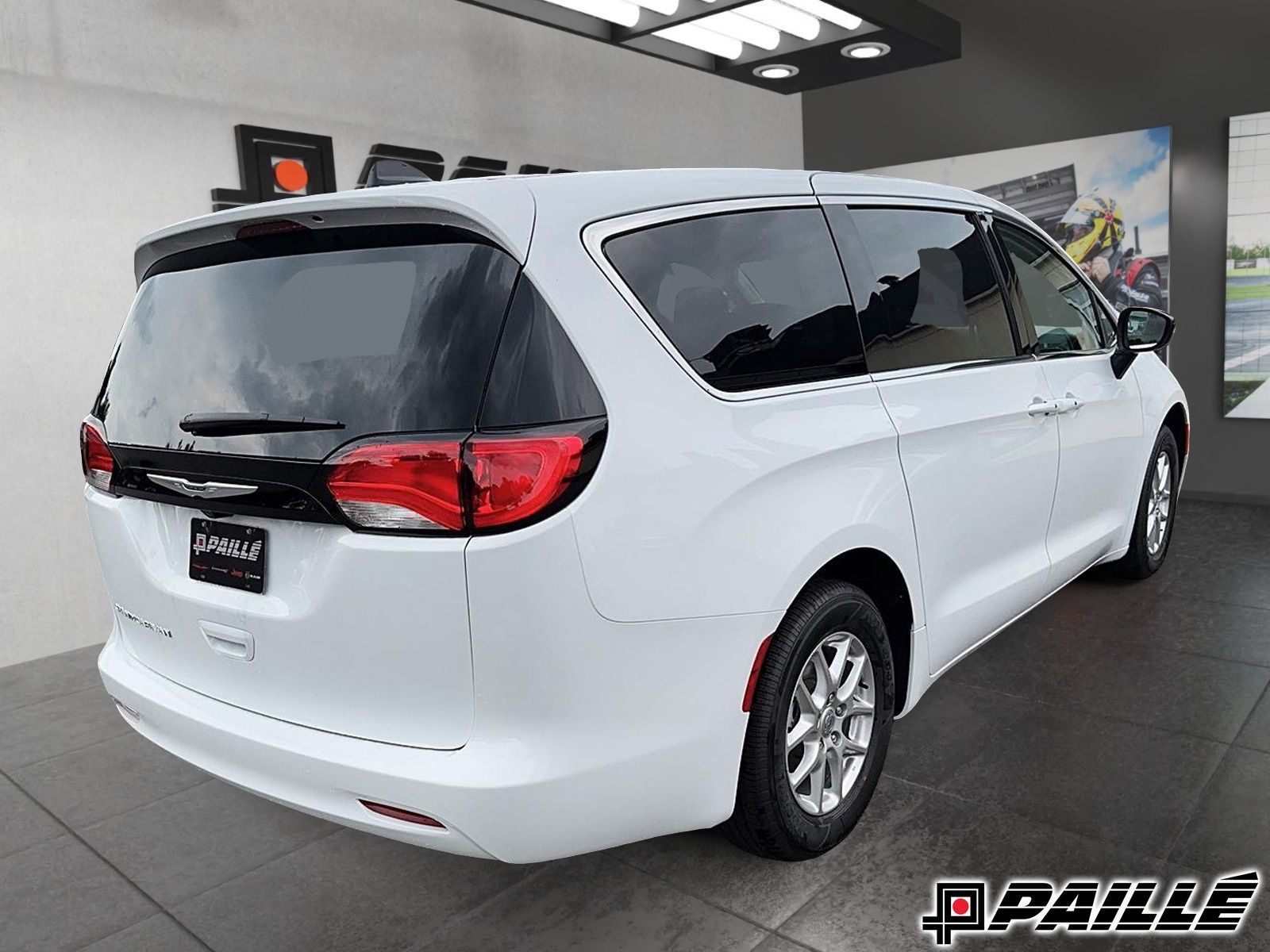 2024 Chrysler Grand Caravan in Nicolet, Quebec
