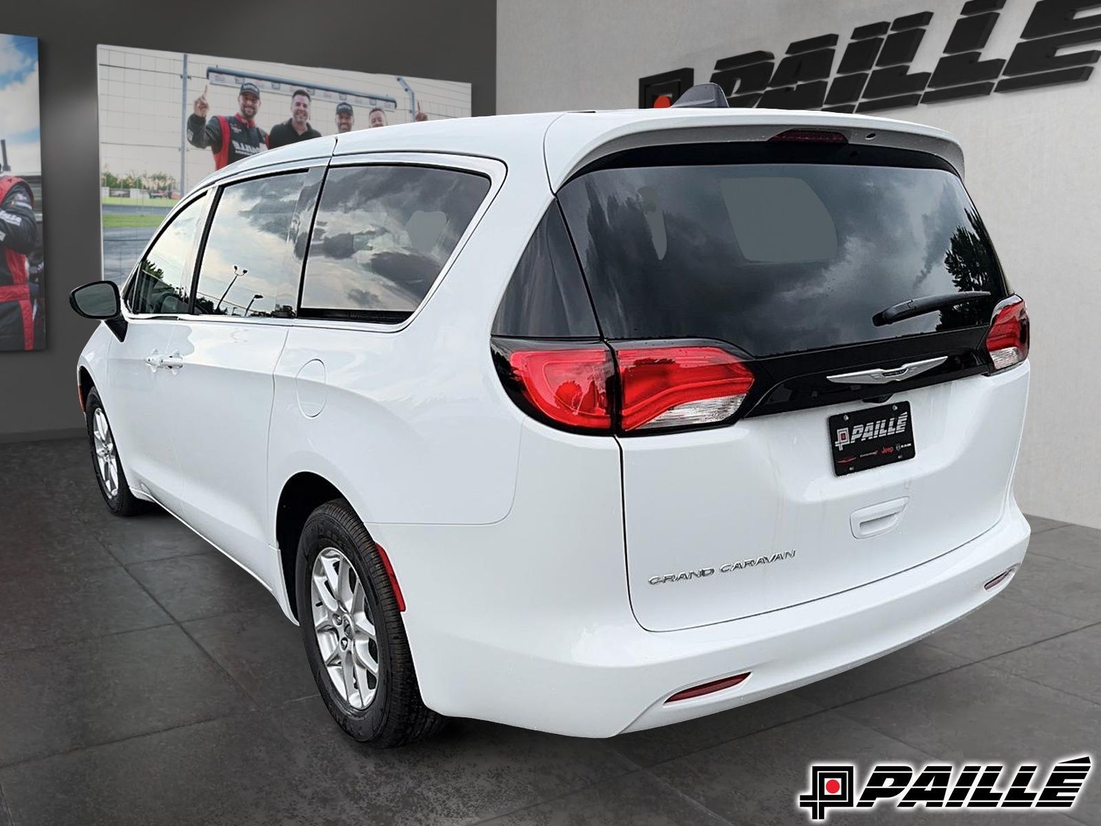 2024 Chrysler Grand Caravan in Nicolet, Quebec