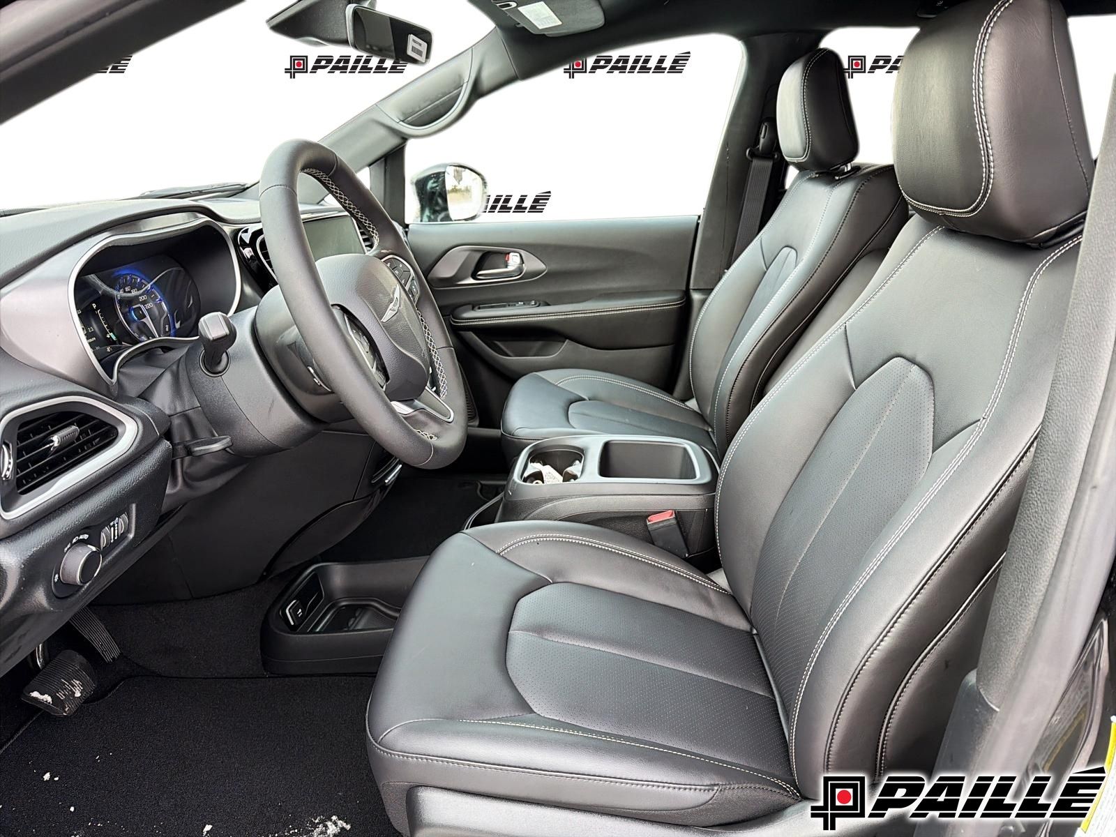 Chrysler Grand Caravan  2026 à Nicolet, Québec