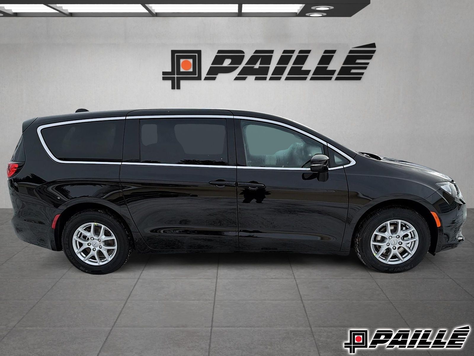 Chrysler Grand Caravan  2026 à Nicolet, Québec