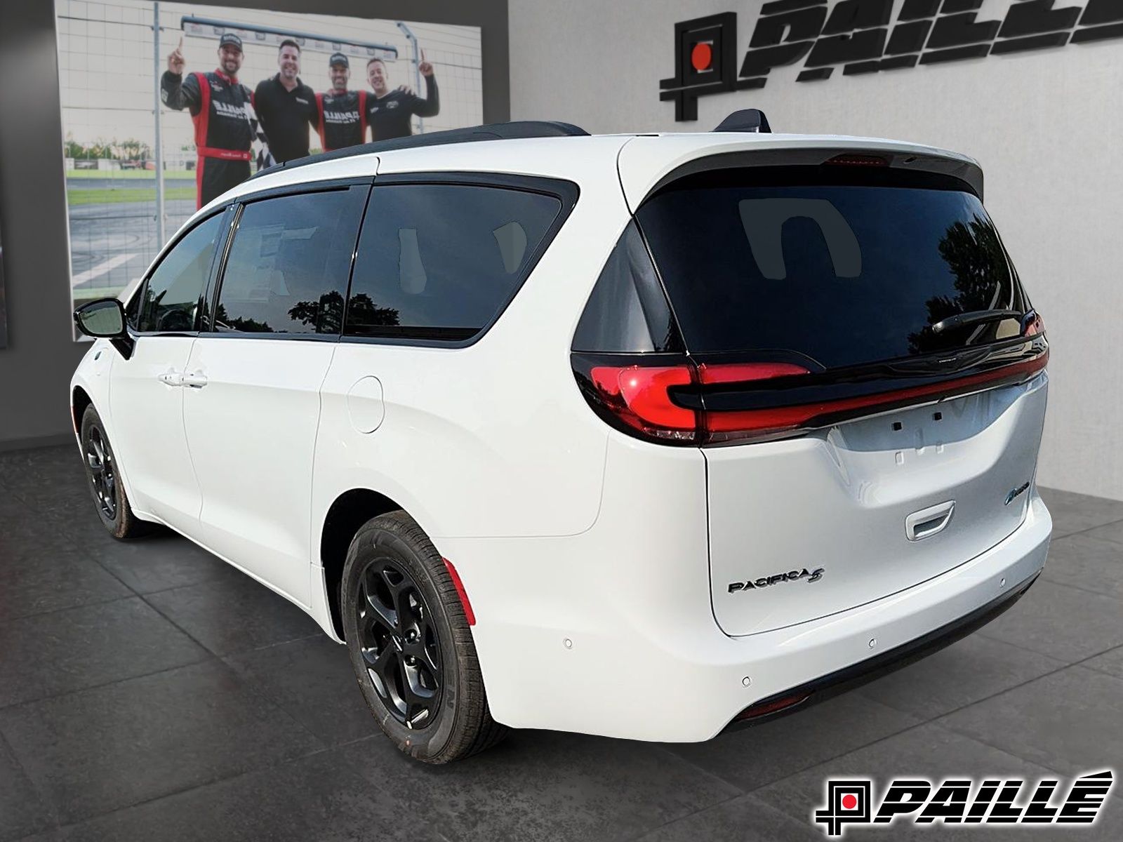 Chrysler Pacifica Hybrid  2024 à Sorel-Tracy, Québec