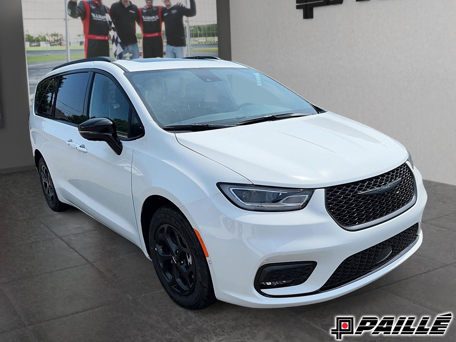 Chrysler Pacifica Hybrid  2024 à Sorel-Tracy, Québec