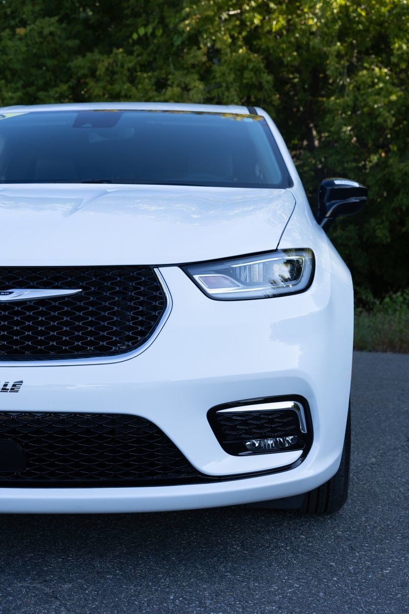 Chrysler Pacifica Hybrid  2024 à Nicolet, Québec