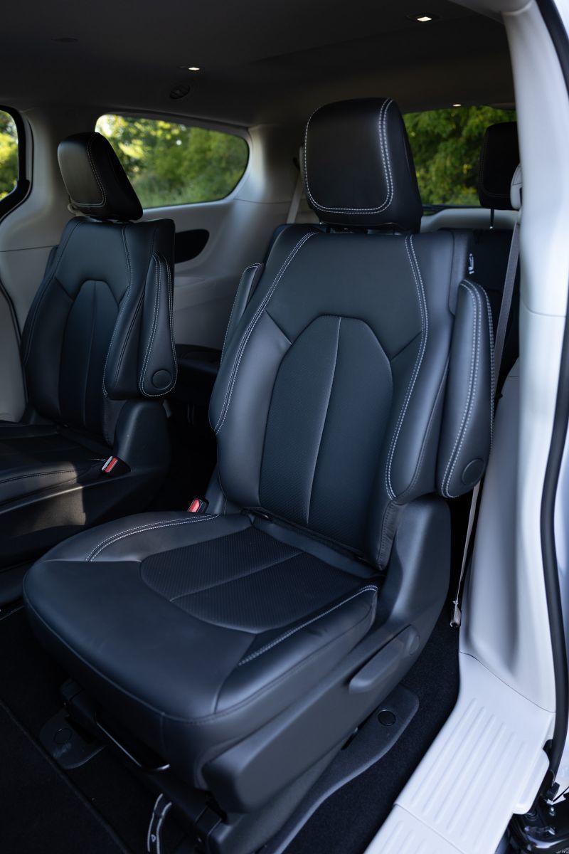 Chrysler Pacifica Hybrid  2024 à Nicolet, Québec