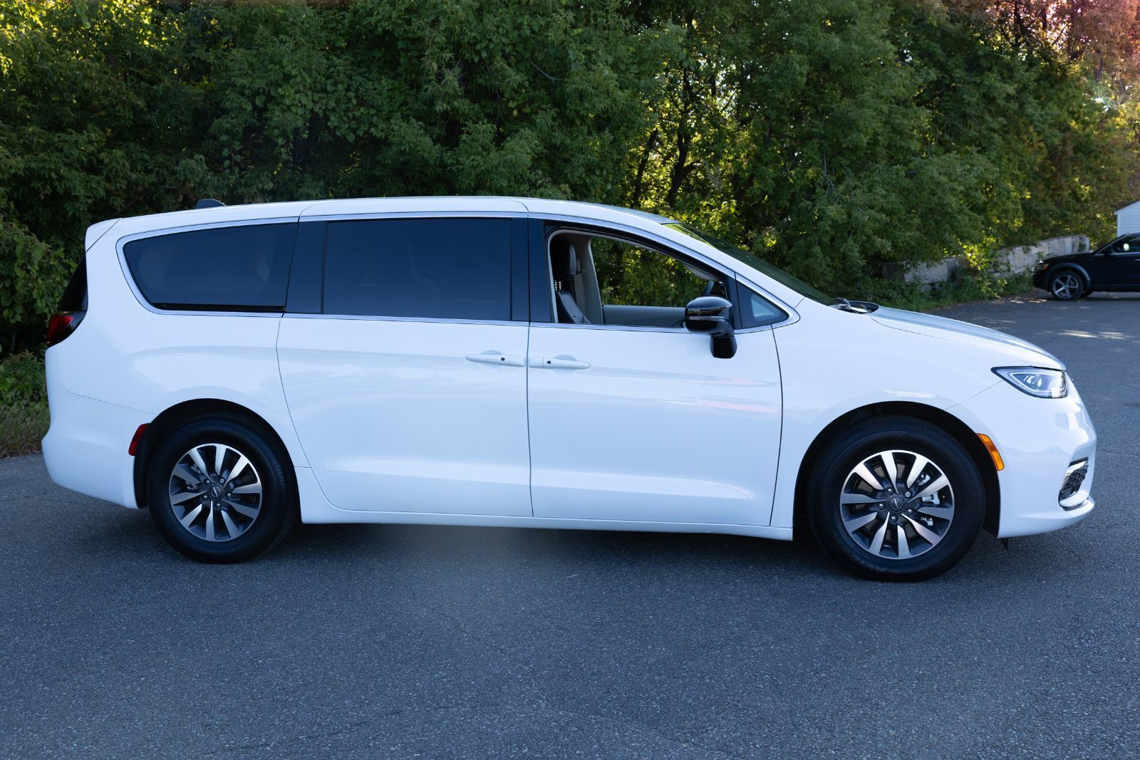 Chrysler Pacifica Hybrid  2024 à Nicolet, Québec