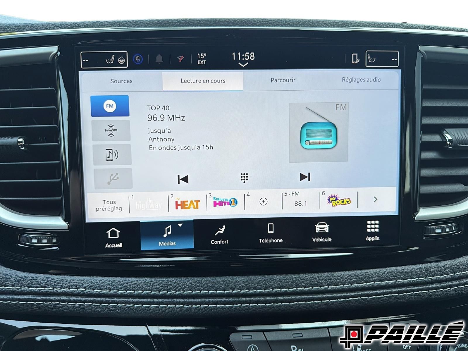 2026 Chrysler Pacifica in Nicolet, Quebec