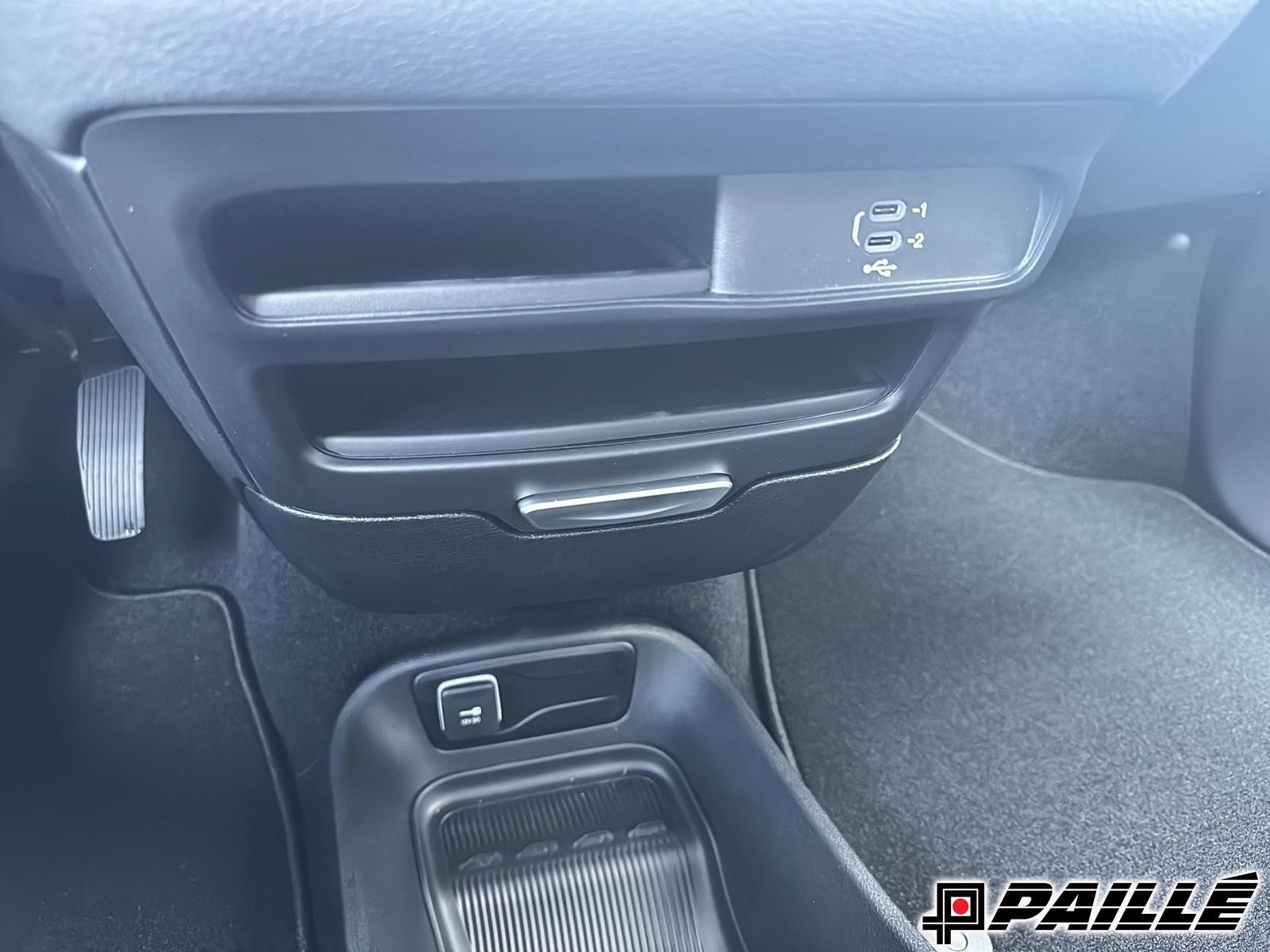 2026 Chrysler Pacifica in Nicolet, Quebec