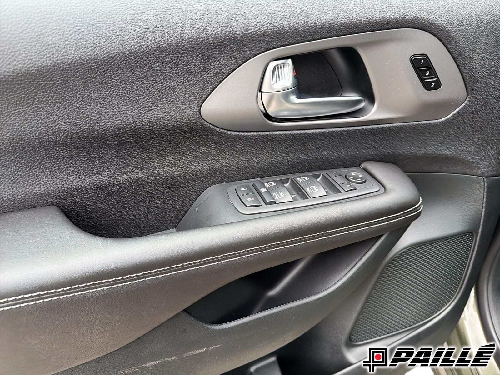 Chrysler Pacifica  2027 à Sorel-Tracy, Québec
