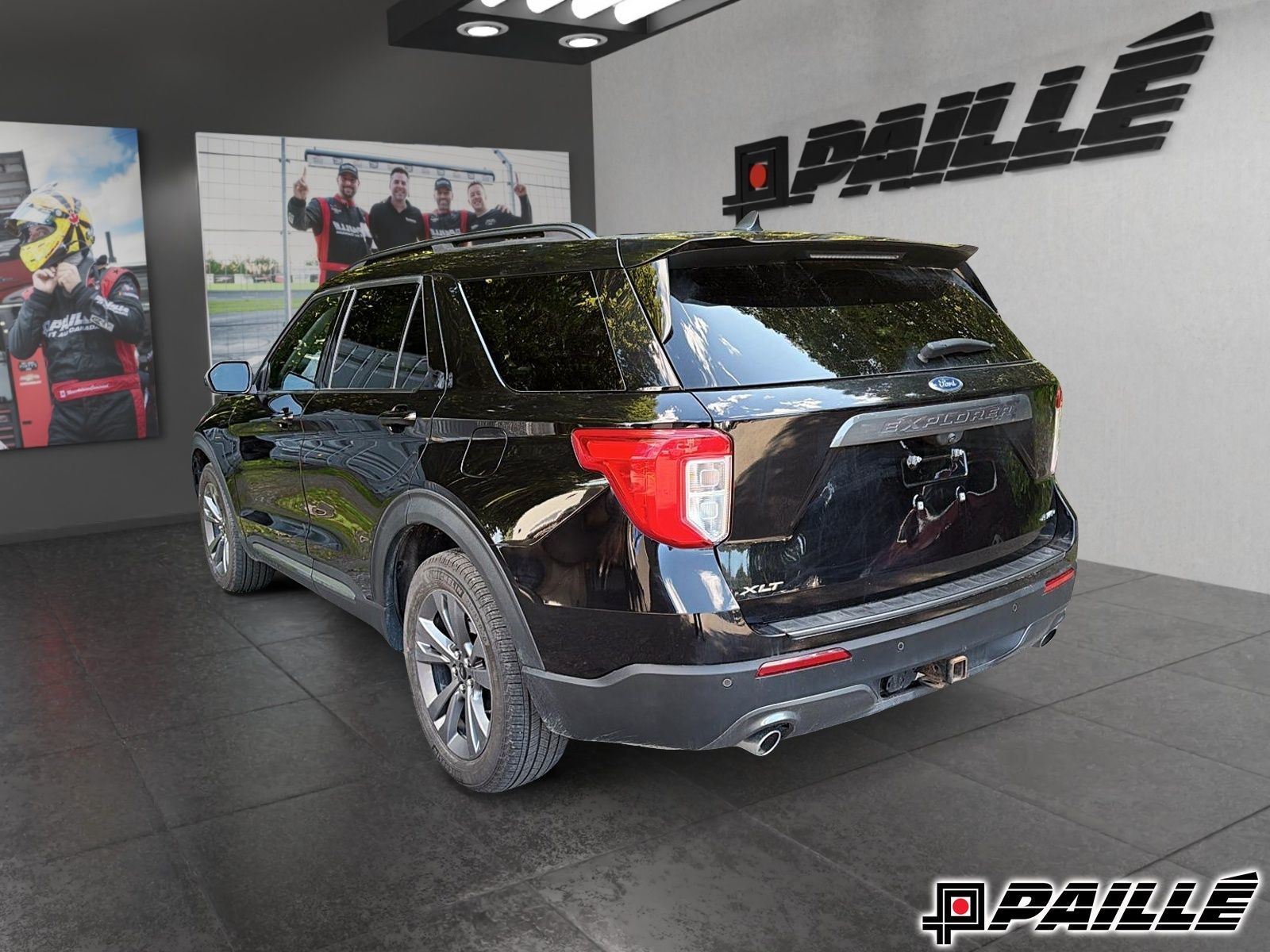 2022 Ford Explorer in Nicolet, Quebec