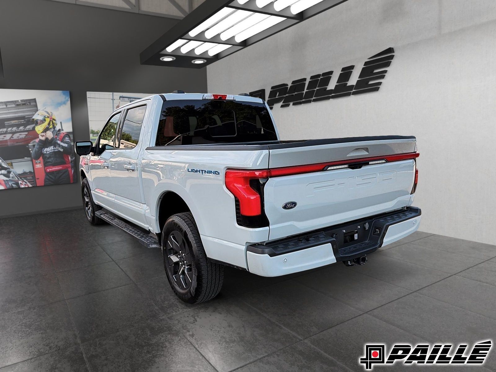 2023 Ford F-150 Lightning in Nicolet, Quebec