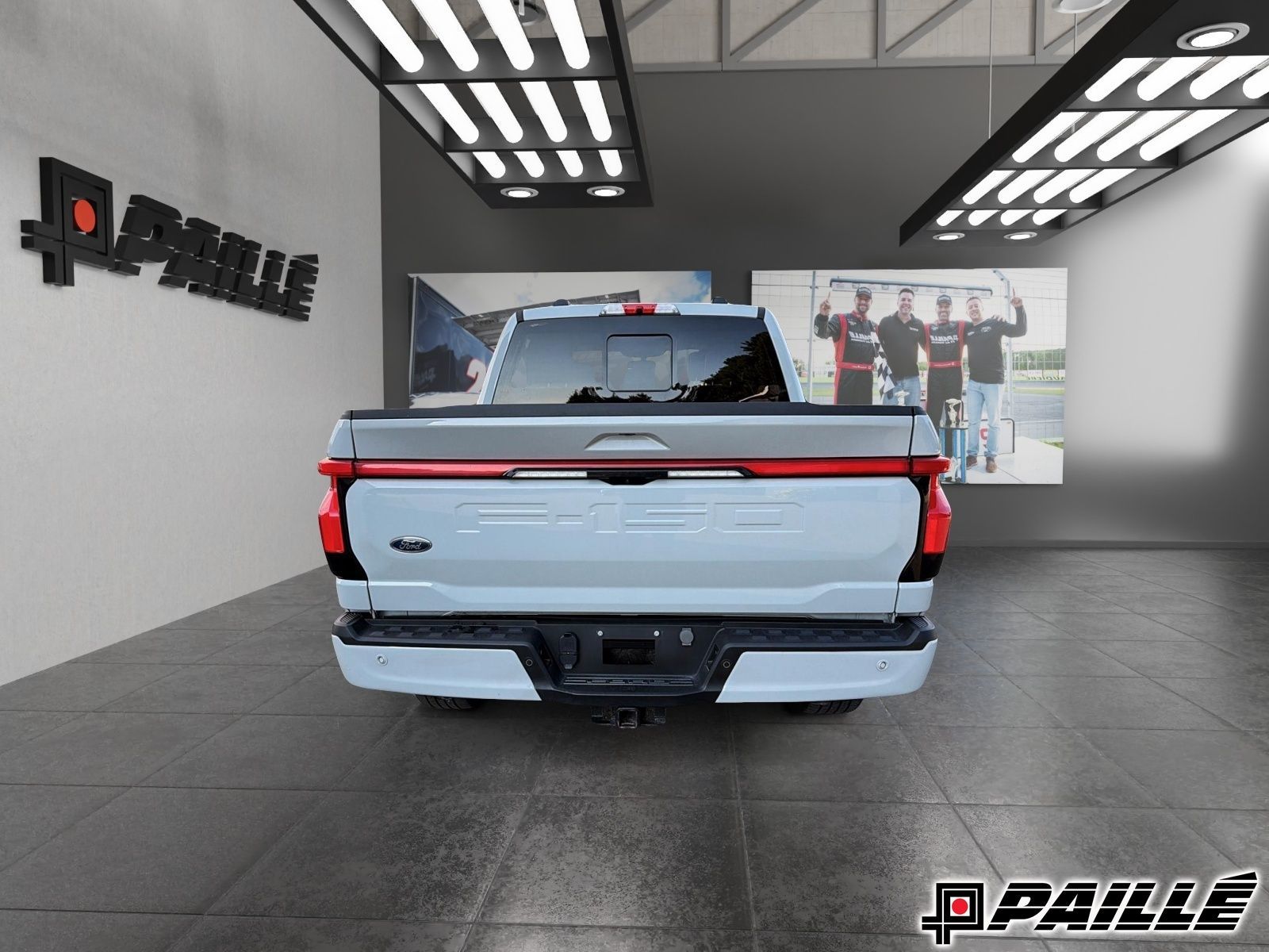 2023 Ford F-150 Lightning in Nicolet, Quebec