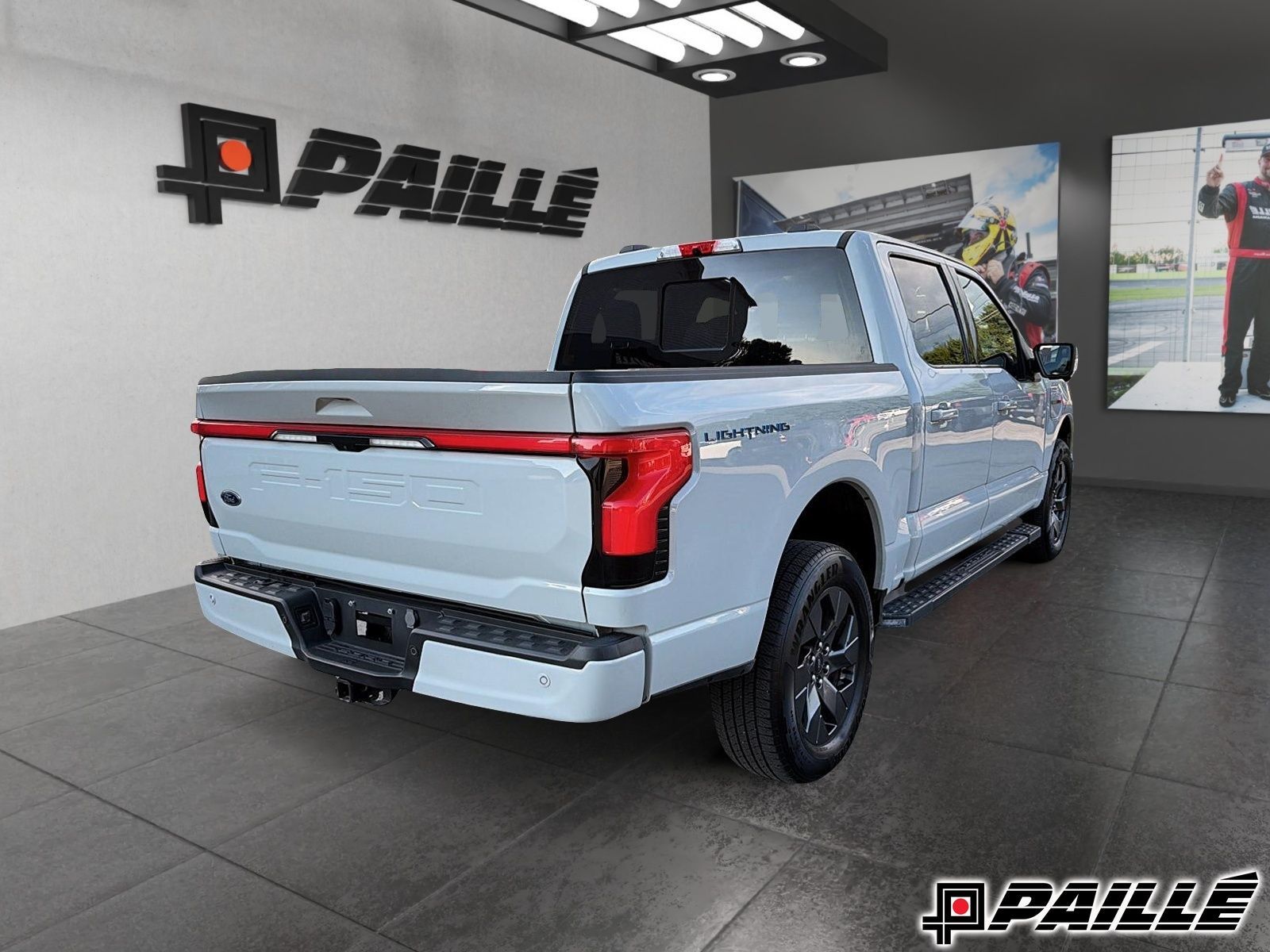 2023 Ford F-150 Lightning in Nicolet, Quebec