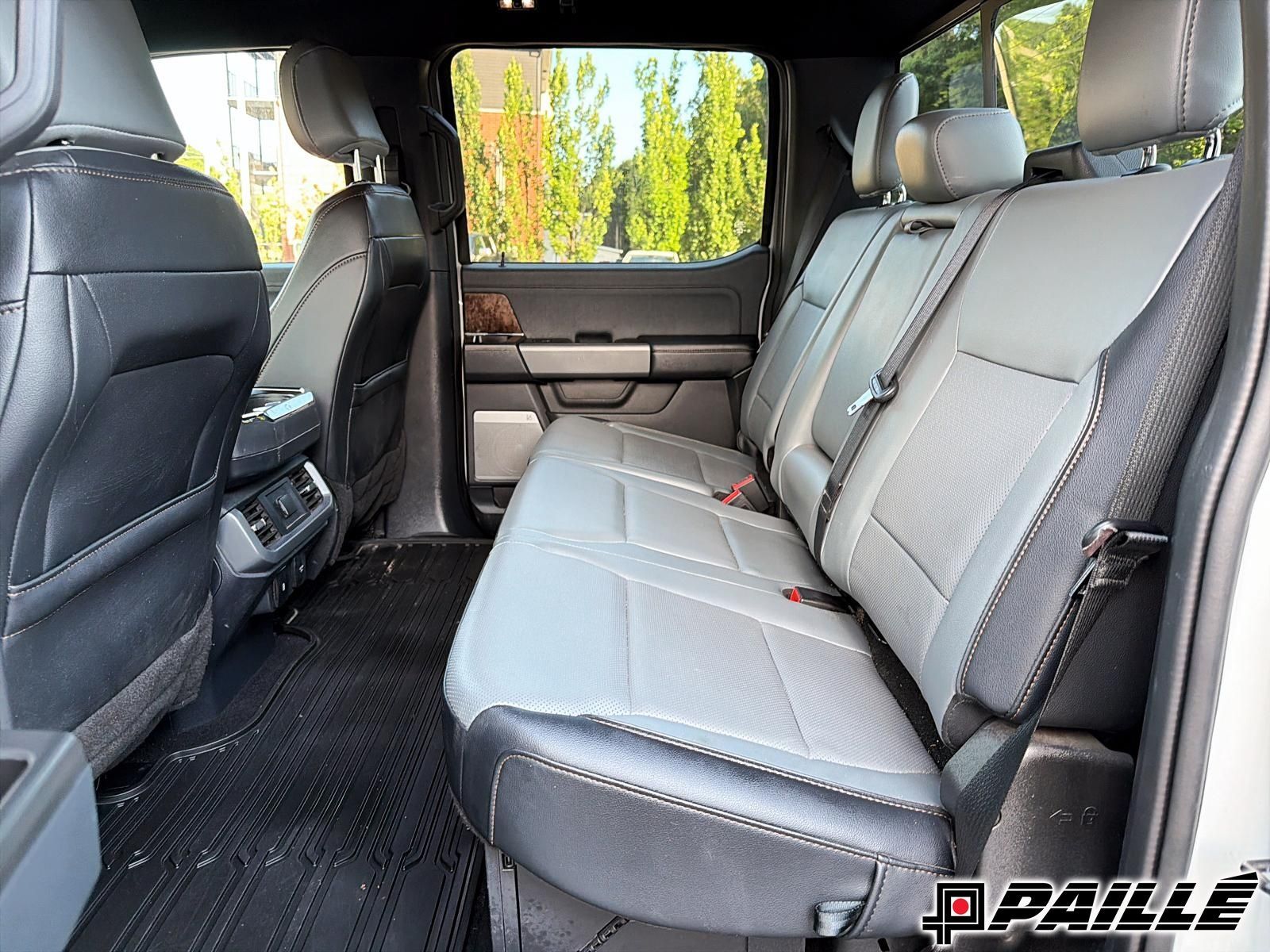 2023 Ford F-150 Lightning in Nicolet, Quebec