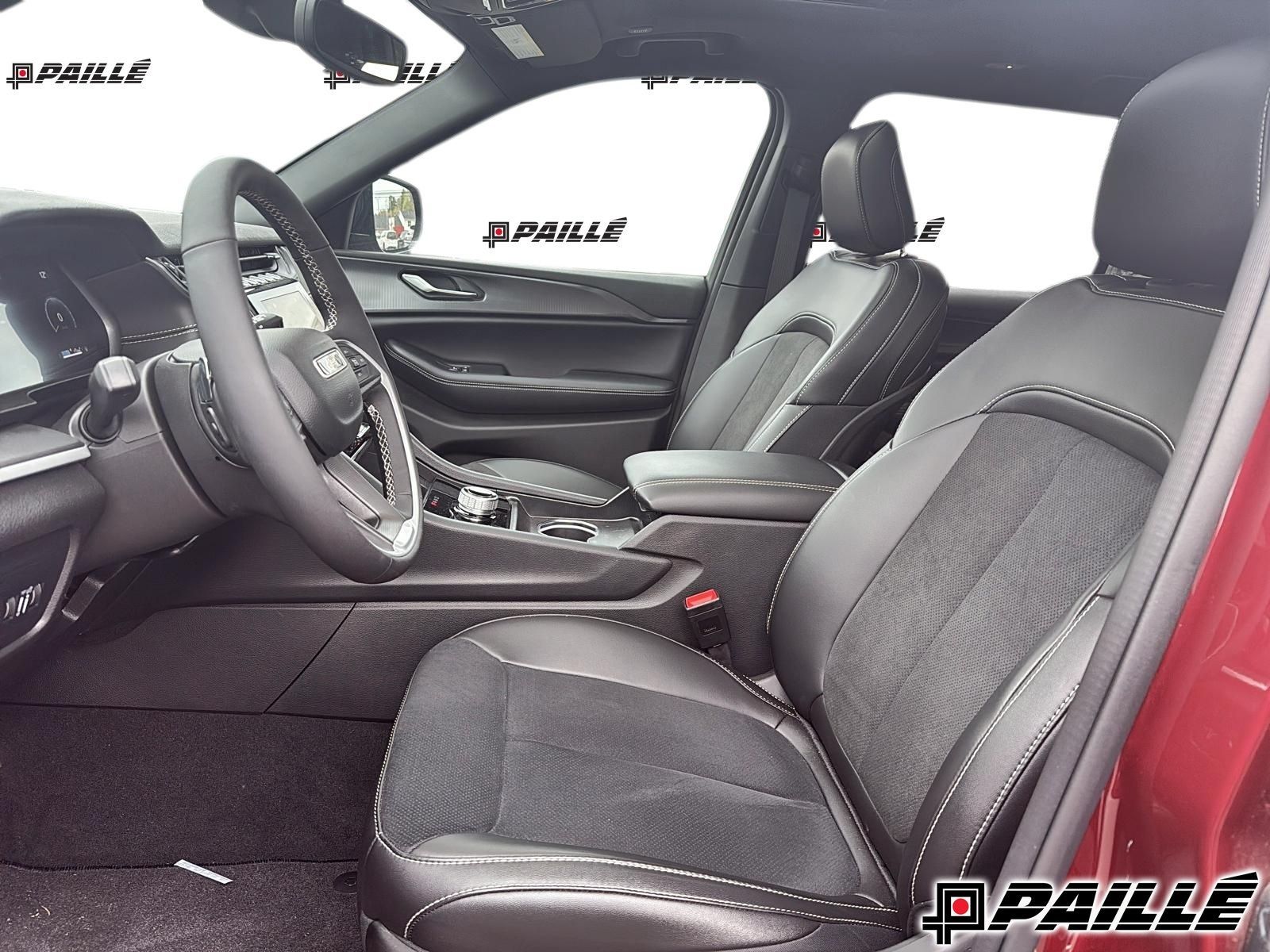 Jeep Grand Cherokee L  2024 à Nicolet, Québec