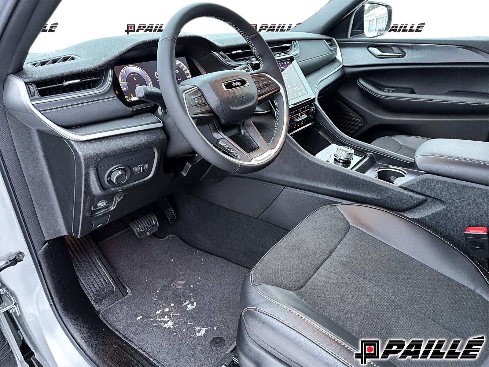 Jeep Grand Cherokee L  2025 à Nicolet, Québec