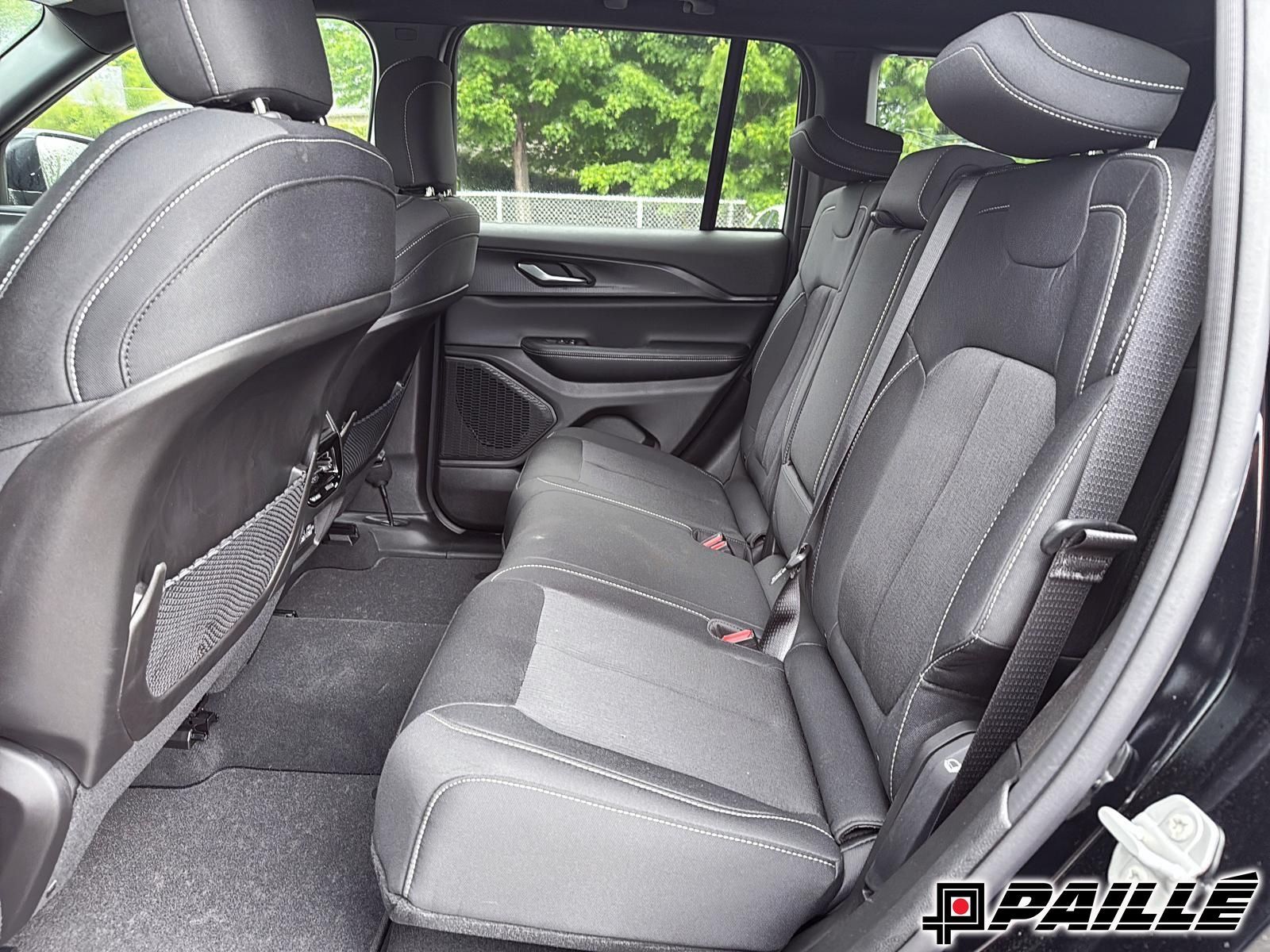 2024 Jeep Grand Cherokee in Nicolet, Quebec