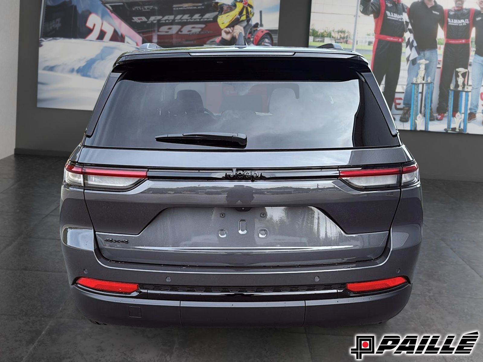 Jeep GRAND CHEROKEE  2025 à Nicolet, Québec