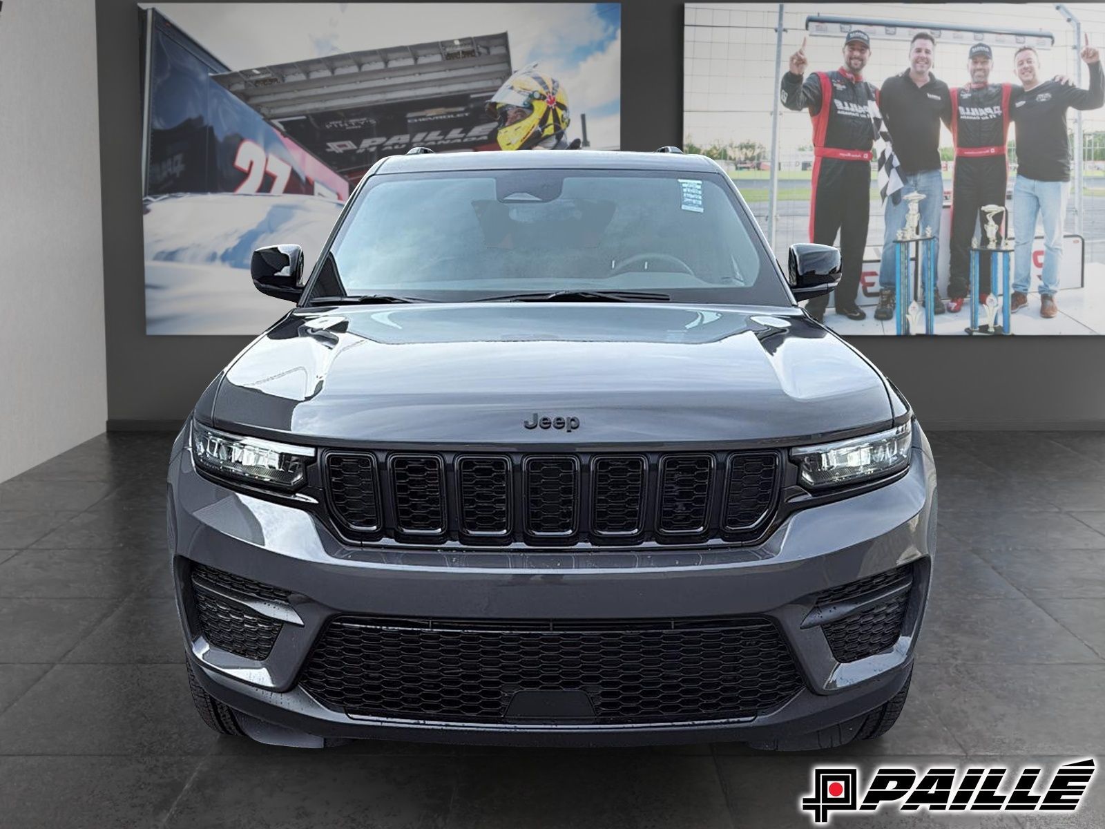 Jeep GRAND CHEROKEE  2025 à Nicolet, Québec
