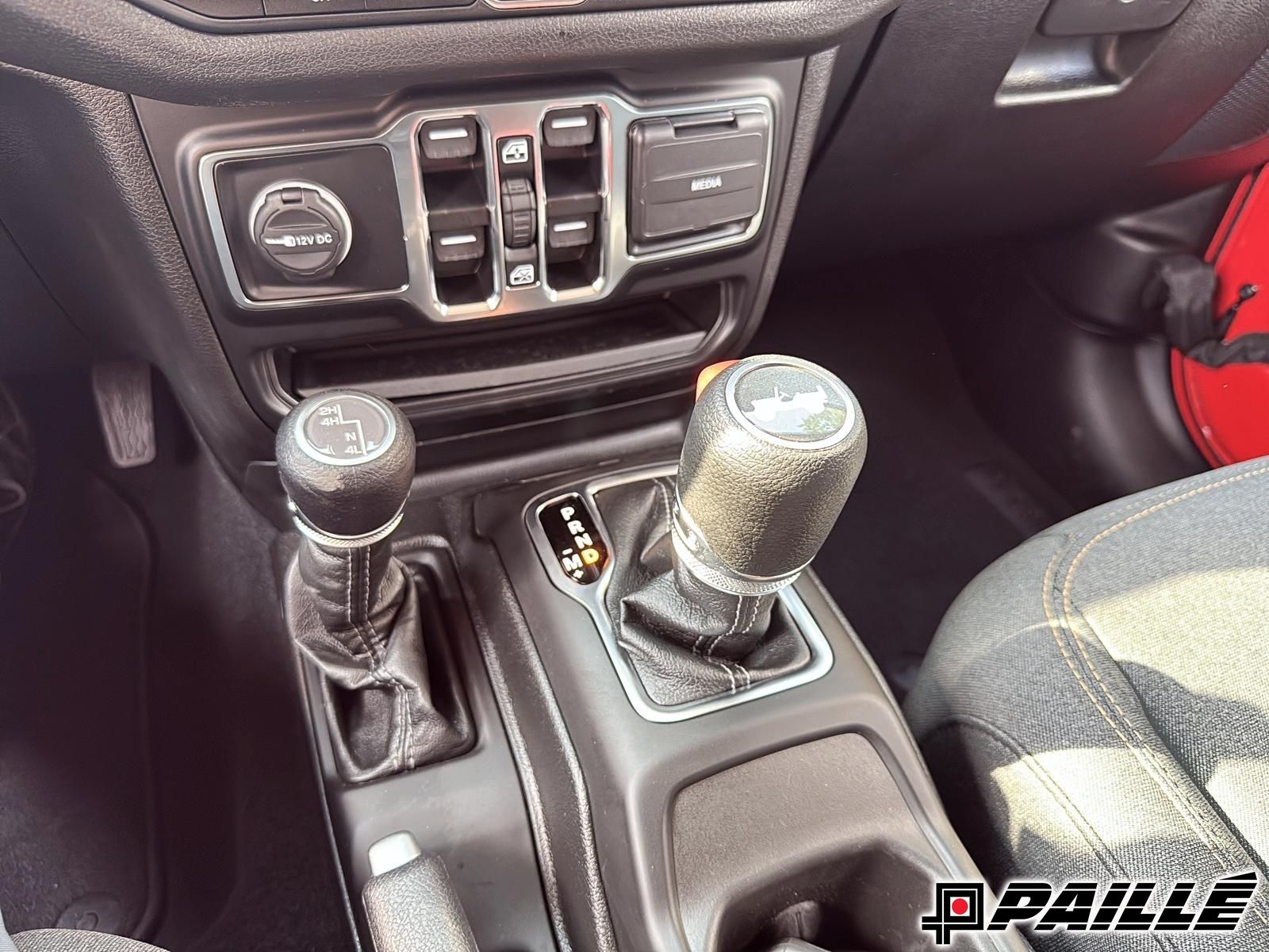 Jeep WRANGLER 4-Door  2024 à Nicolet, Québec