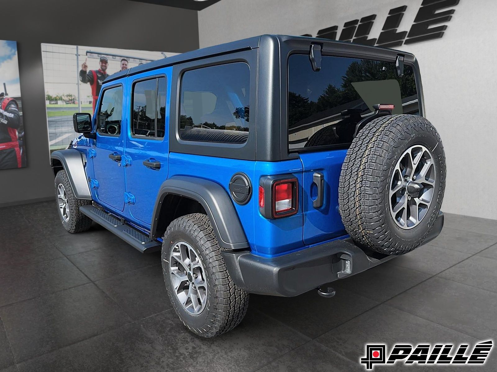 Jeep WRANGLER 4-Door  2024 à Nicolet, Québec