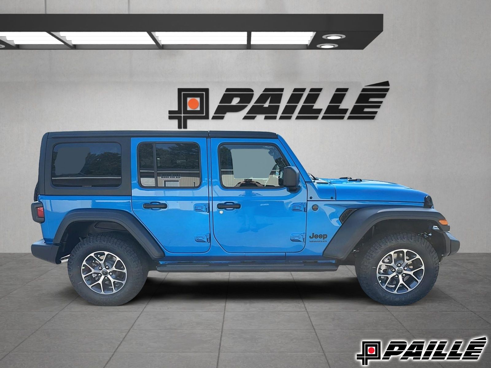 Jeep WRANGLER 4-Door  2024 à Nicolet, Québec