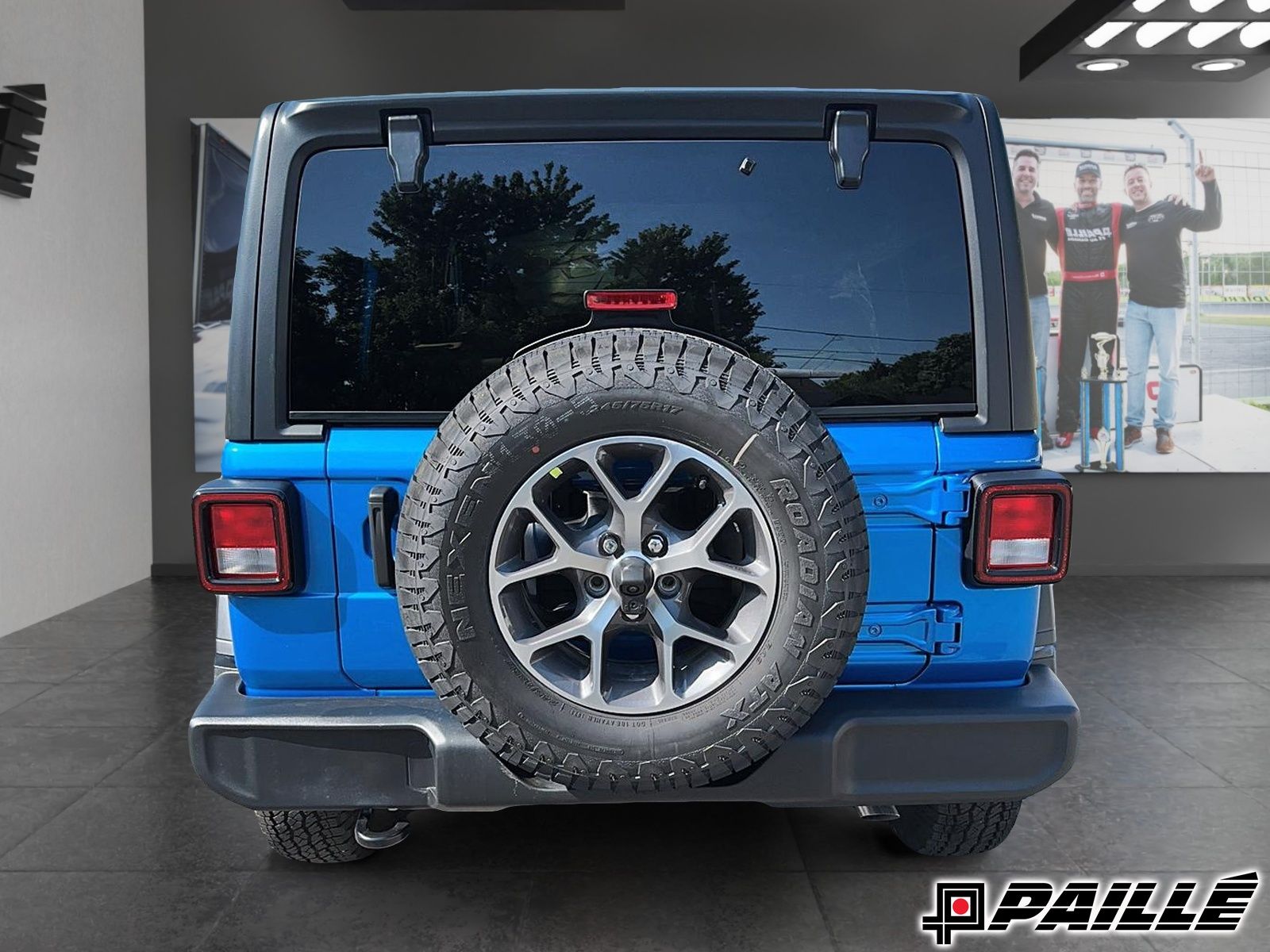 Jeep WRANGLER 4-Door  2024 à Nicolet, Québec