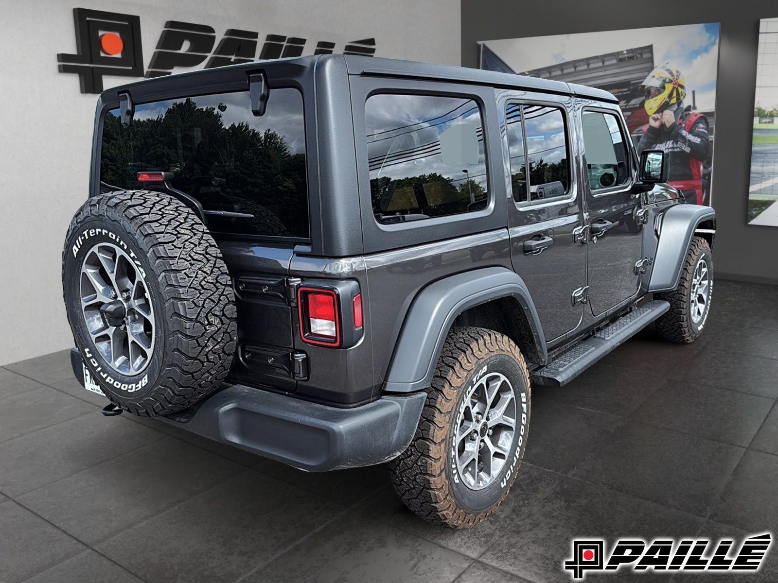 Jeep WRANGLER 4-Door  2024 à Nicolet, Québec