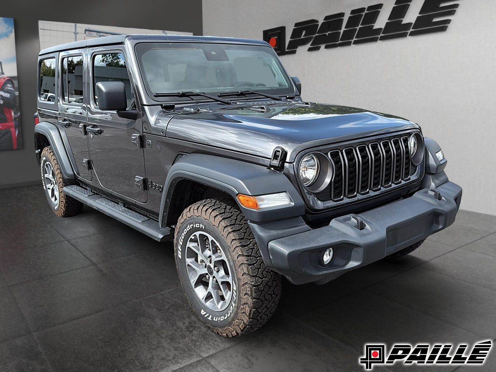 Jeep WRANGLER 4-Door  2024 à Nicolet, Québec