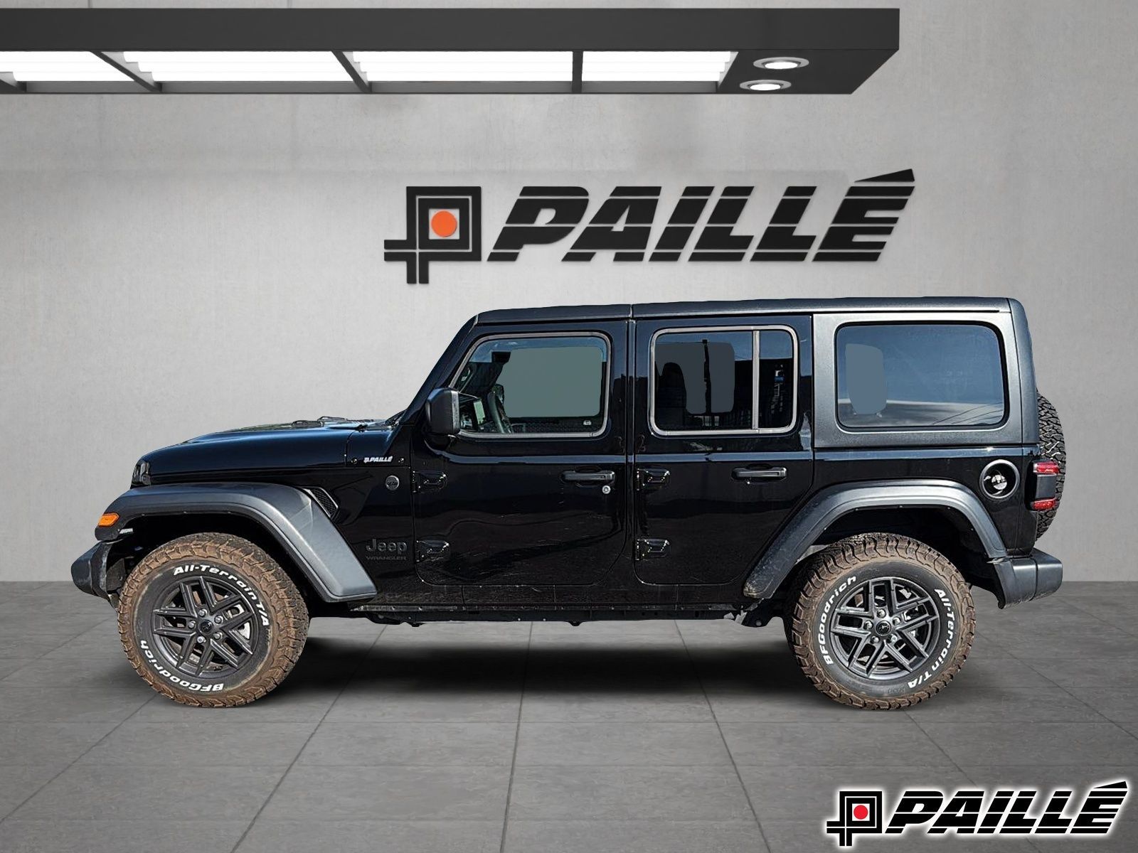 Jeep WRANGLER 4-Door  2024 à Nicolet, Québec