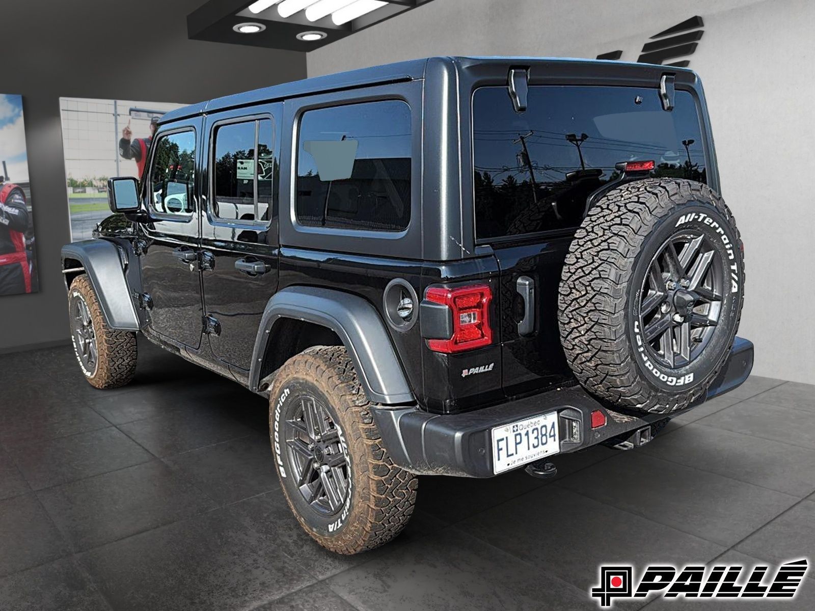 Jeep WRANGLER 4-Door  2024 à Nicolet, Québec