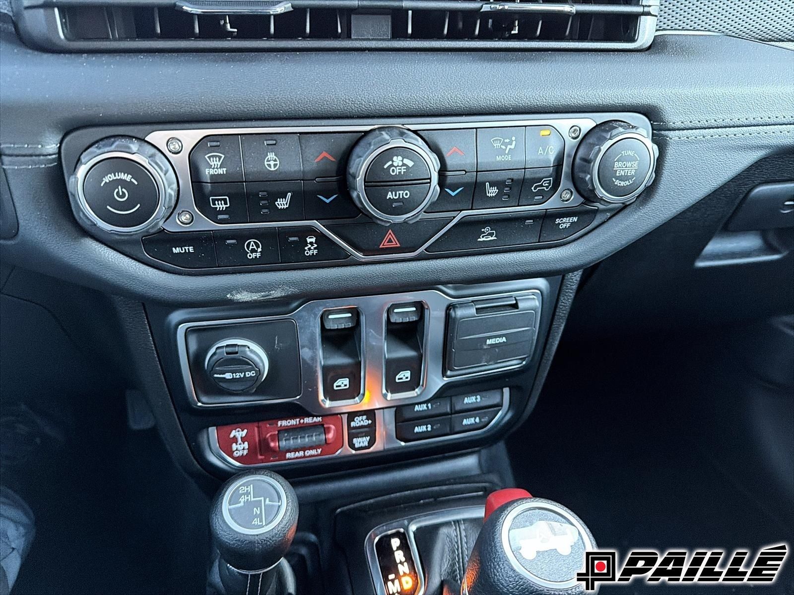 2024 Jeep WRANGLER 4-Door in Nicolet, Quebec