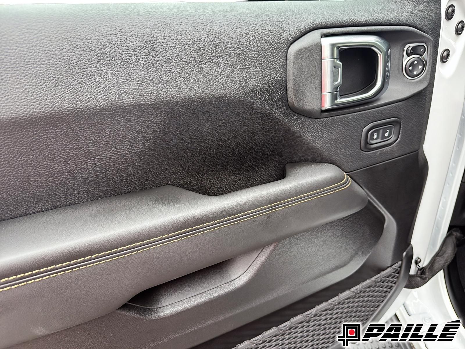 Jeep WRANGLER 4-Door  2025 à Nicolet, Québec