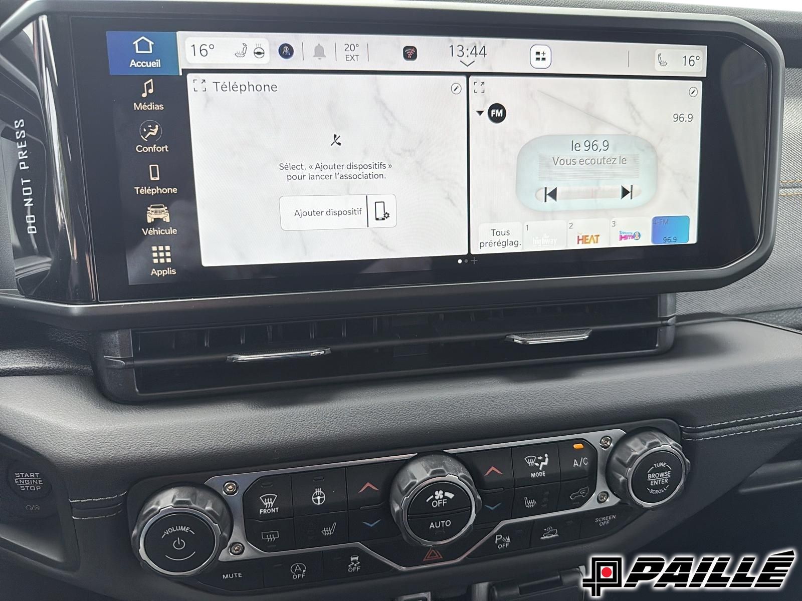 2025 Jeep WRANGLER 4-Door in Nicolet, Quebec