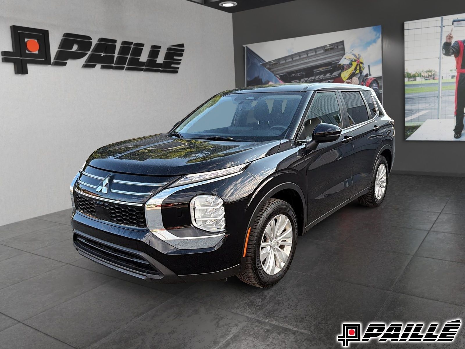 2025 Mitsubishi Outlander in Nicolet, Quebec