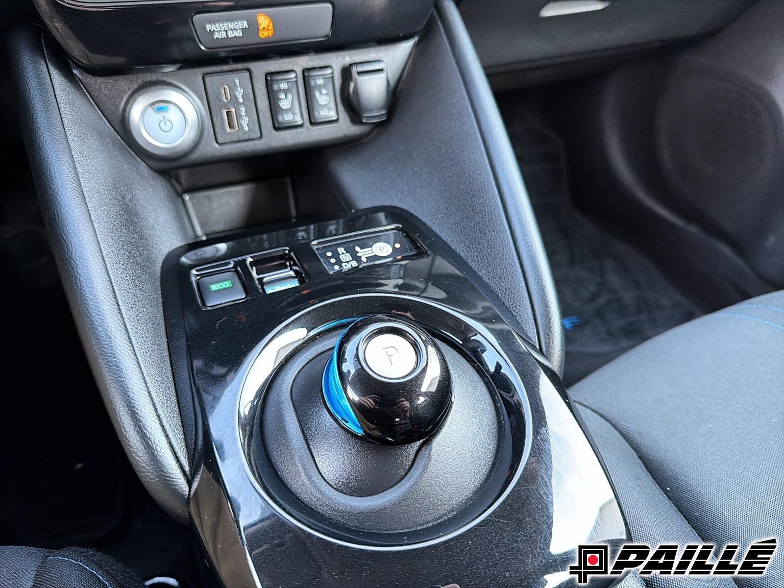 2023 Nissan LEAF in Nicolet, Quebec