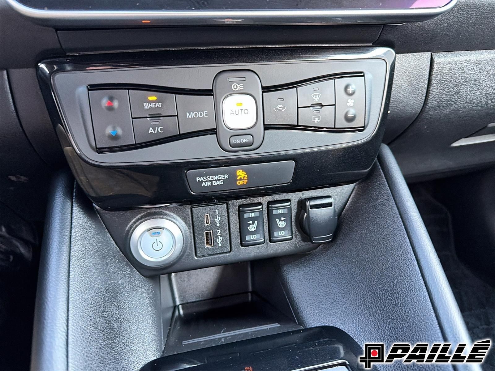 2023 Nissan LEAF in Nicolet, Quebec