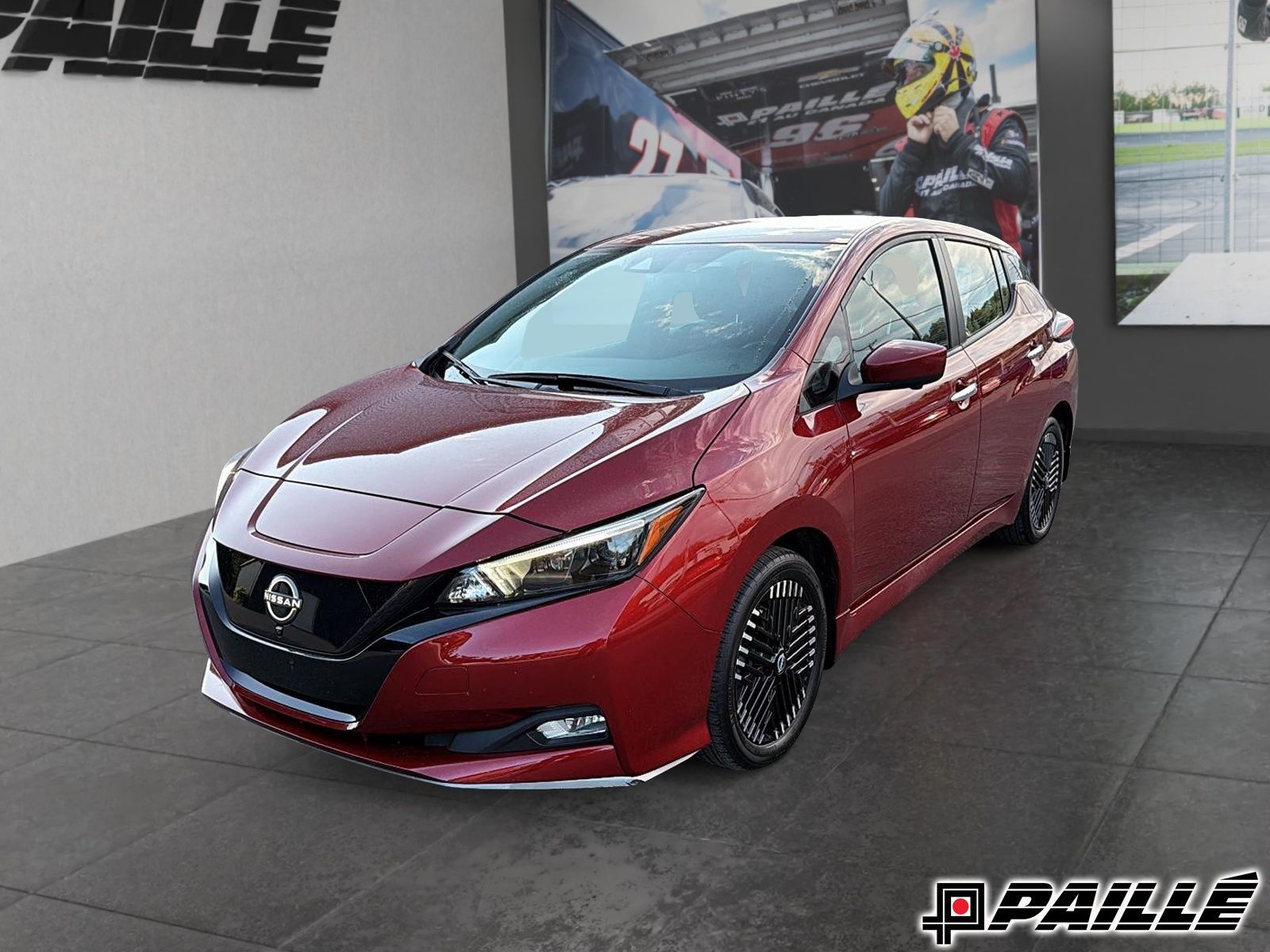 2023 Nissan LEAF in Nicolet, Quebec