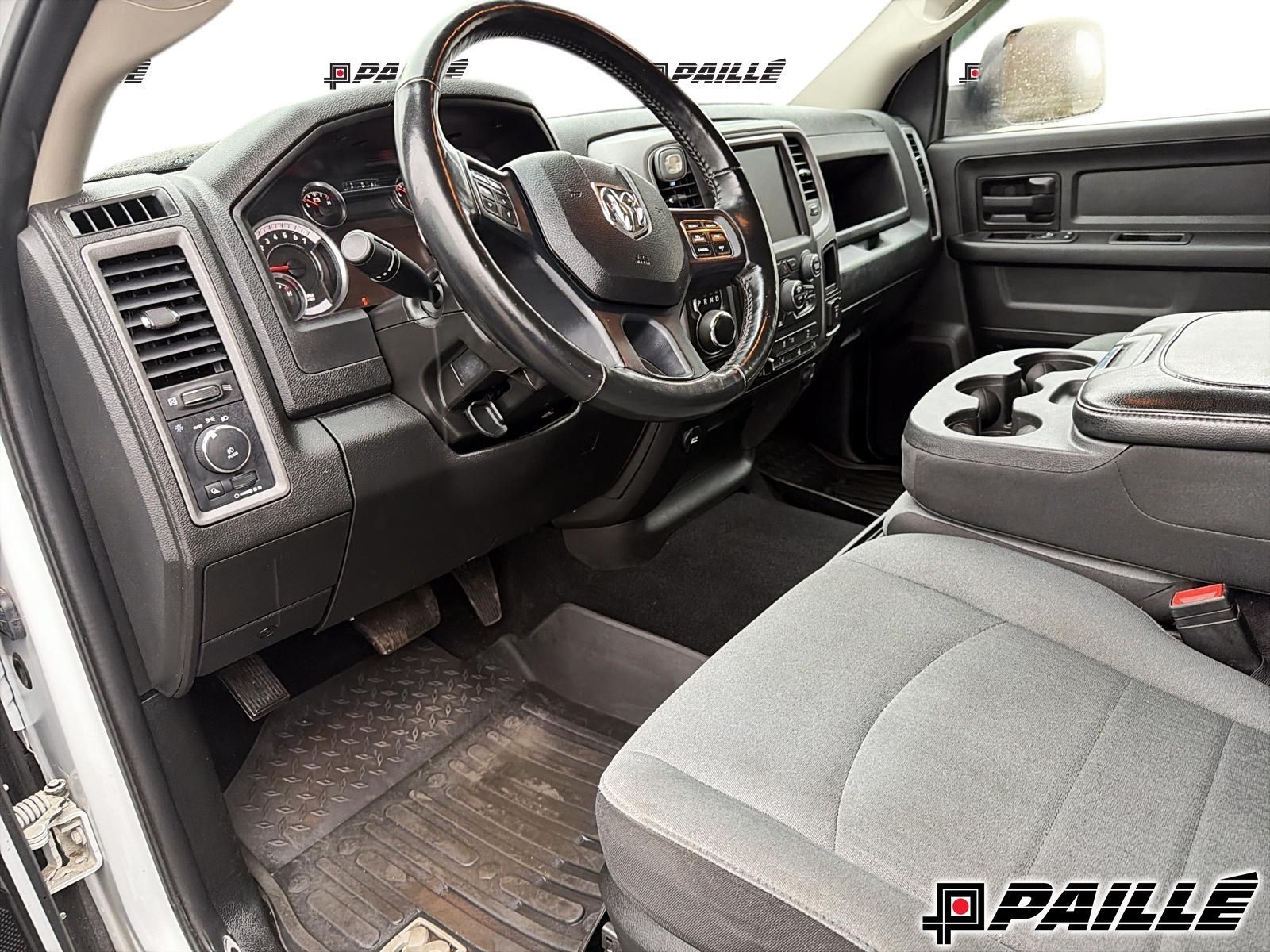 Ram 1500 Classic  2023 à Sorel-Tracy, Québec